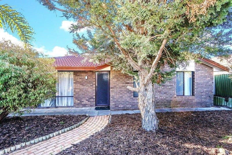 61 Le Grand Gardens, Marangaroo WA 6064, Marangaroo - Thumbnail 2