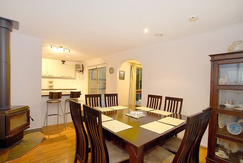 1  Morvan Court, FERNTREE GULLY VIC 3156, Ferntree Gully - Thumbnail 4