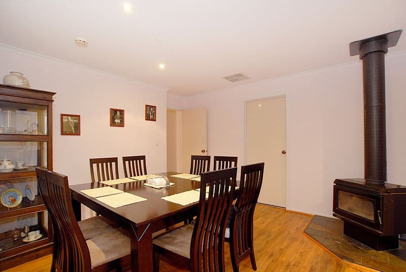 1  Morvan Court, FERNTREE GULLY VIC 3156, Ferntree Gully - Thumbnail 5