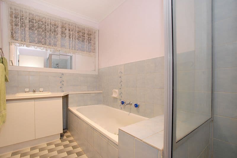 1  Morvan Court, FERNTREE GULLY VIC 3156, Ferntree Gully - Thumbnail 6