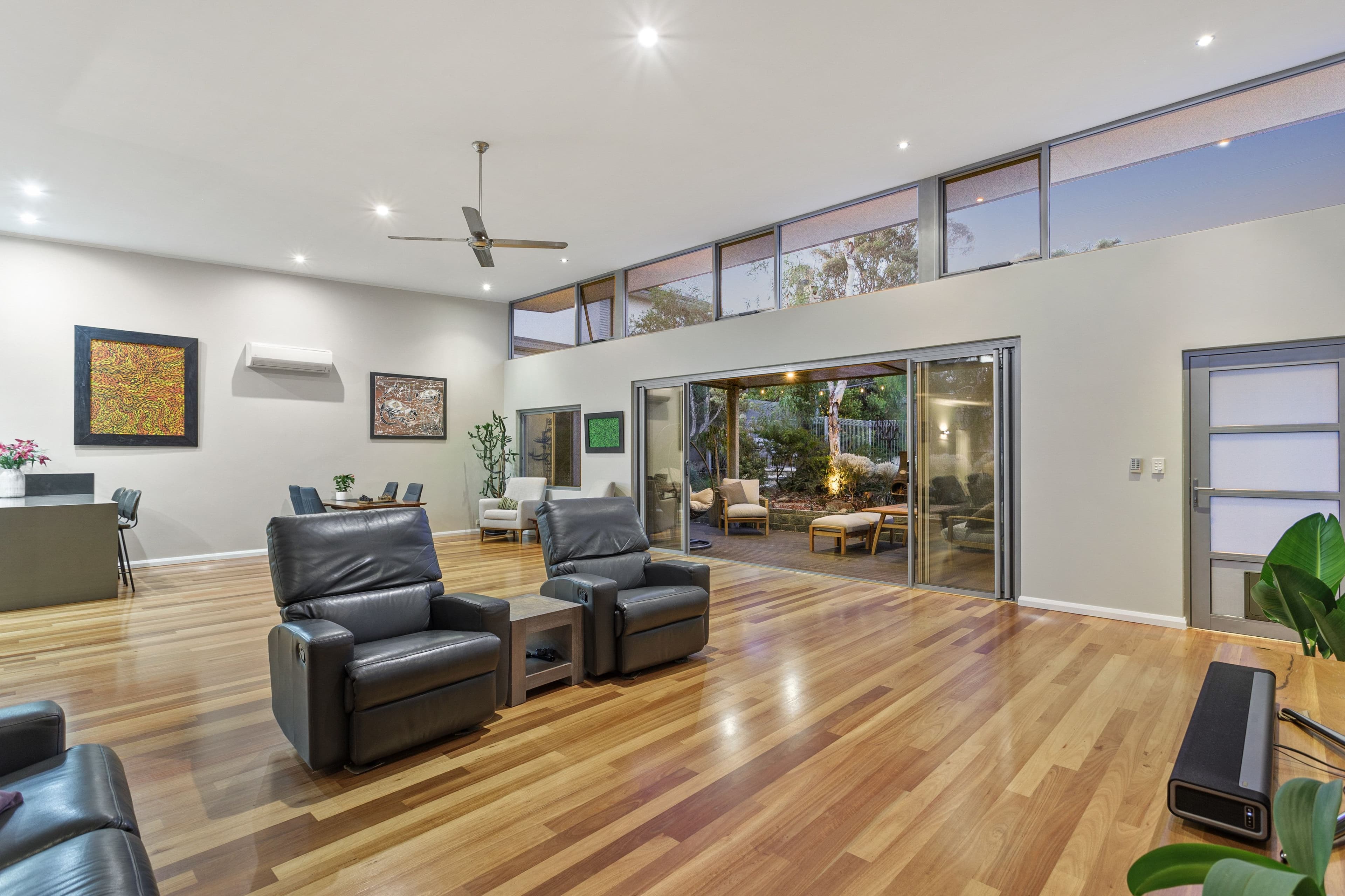 60 Clontarf Street, Sorrento WA 6020, Sorrento - Thumbnail 2