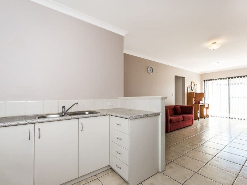 56 Henry Street, East Cannington WA 6107, East Cannington - Thumbnail 4