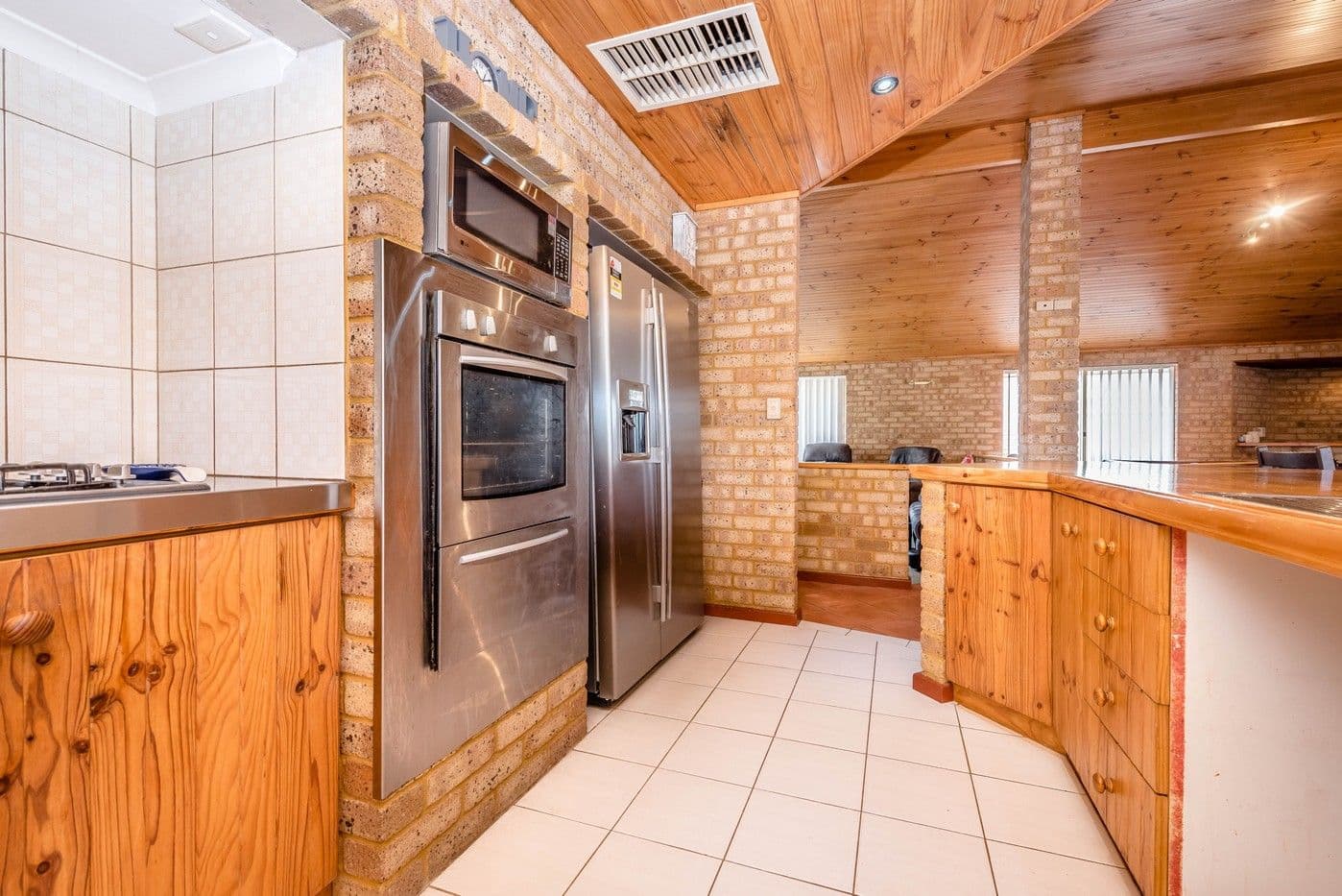 22 Eastern Road, Geraldton WA 6530, Geraldton - Thumbnail 4
