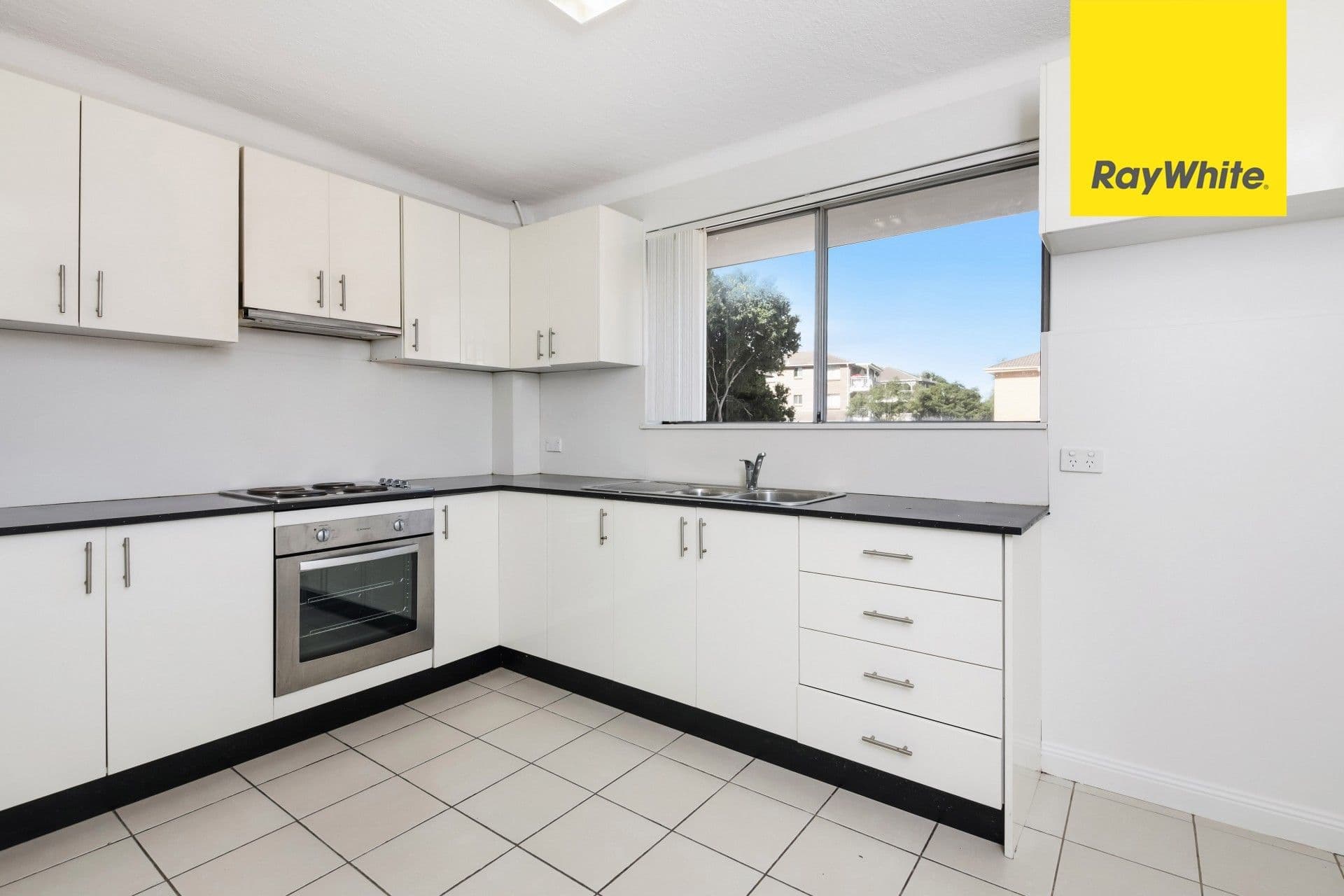 42 Ferguson Avenue, Wiley Park NSW 2195, Wiley Park - Thumbnail 3