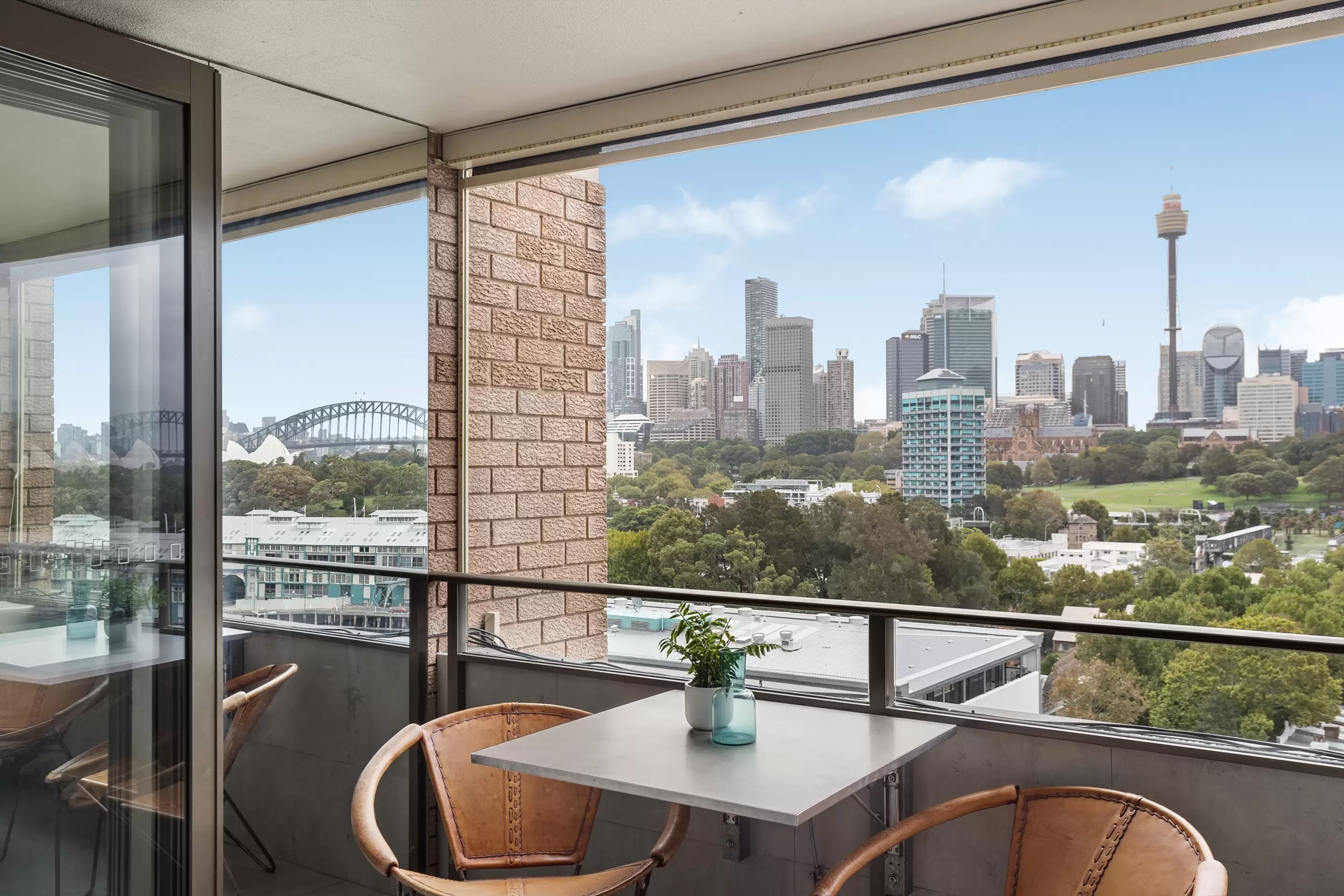 1215/73 Victoria Street, Potts Point, Chelmer - Thumbnail 3