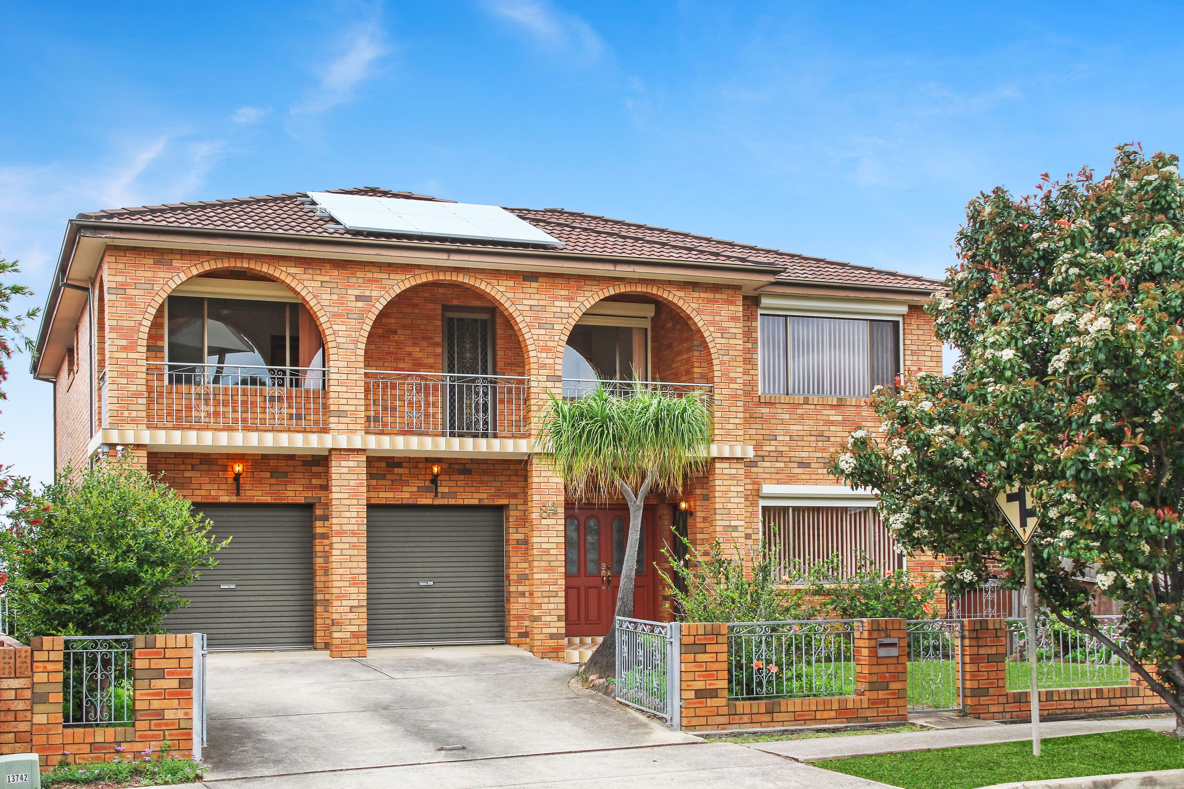 34 Glen Osmond Crescent, Bossley Park - Image 1