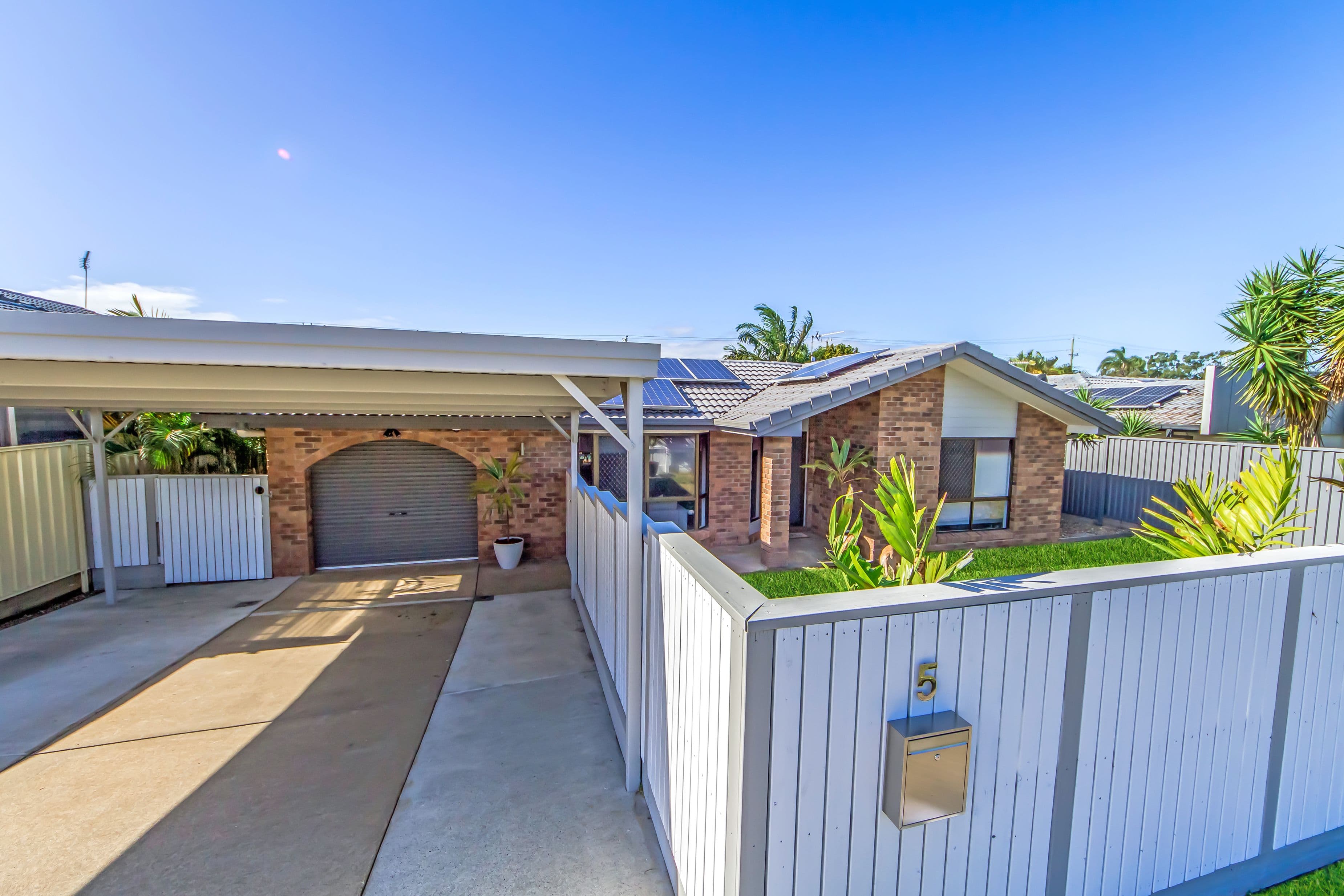 5 Melbourne Road, Arundel QLD 4214, Arundel - Thumbnail 4