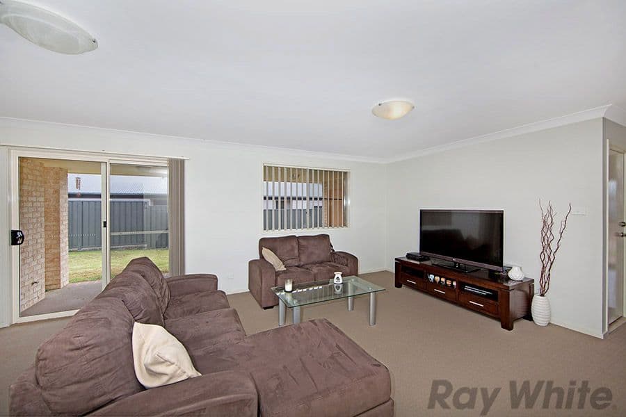 24 Drovers Way, Wadalba - Thumbnail 4