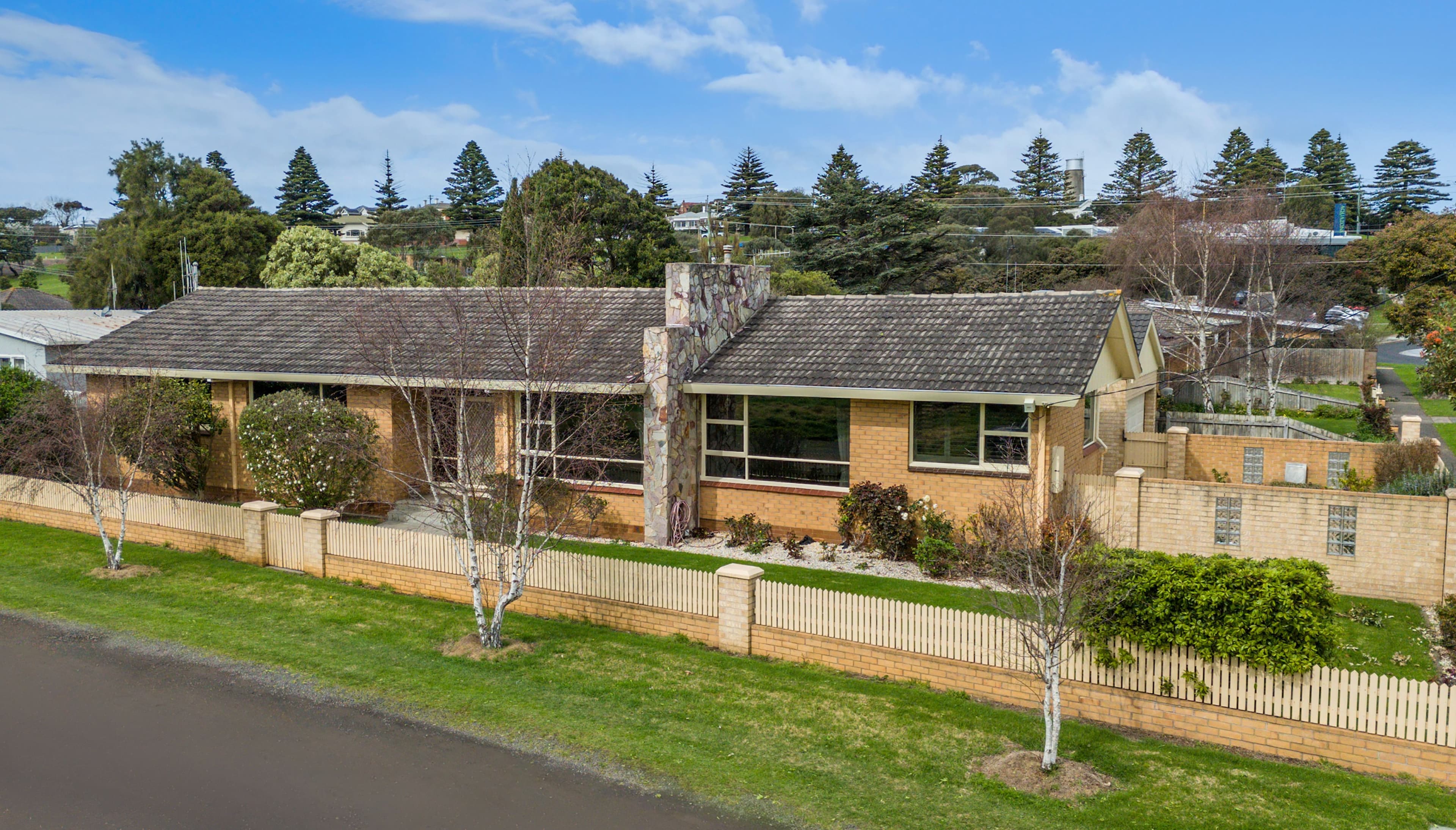 32 Queens Road, Warrnambool VIC 3280, Warrnambool - Image 1