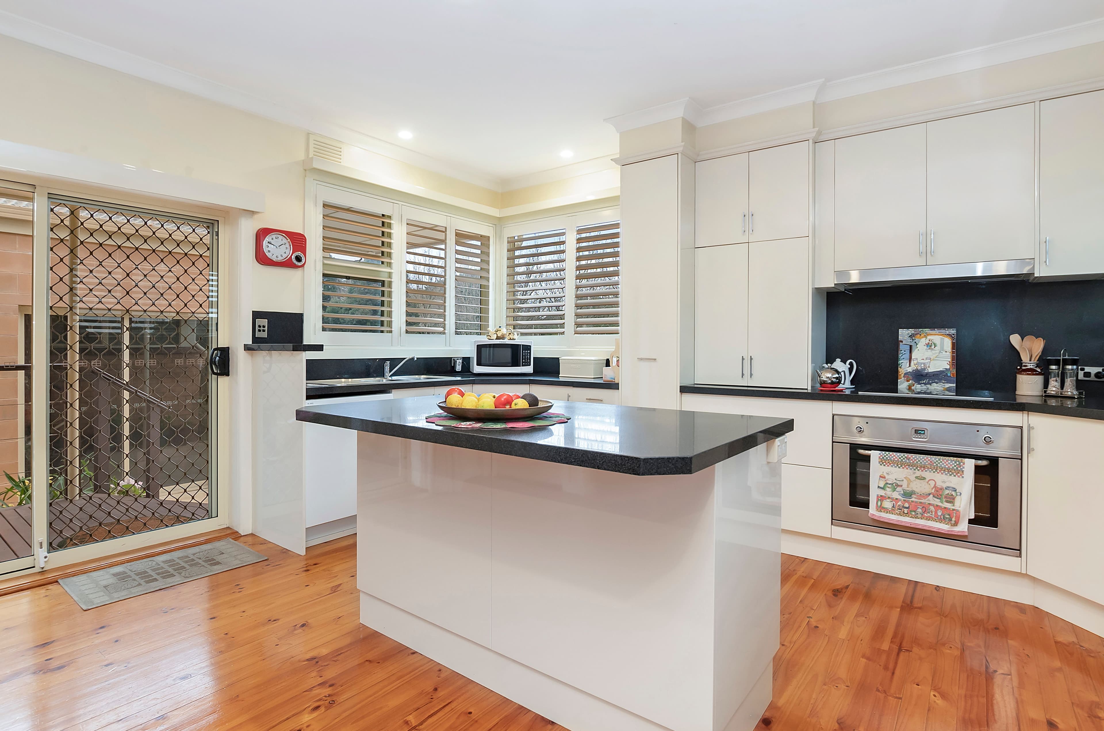32 Queens Road, Warrnambool VIC 3280, Warrnambool - Thumbnail 4