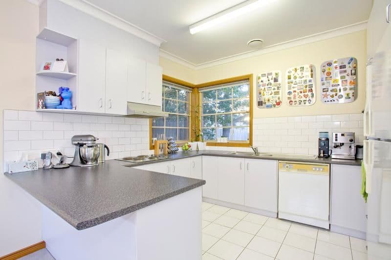 34 Nicholas Street, NEWTOWN VIC 3220, Newtown - Thumbnail 2