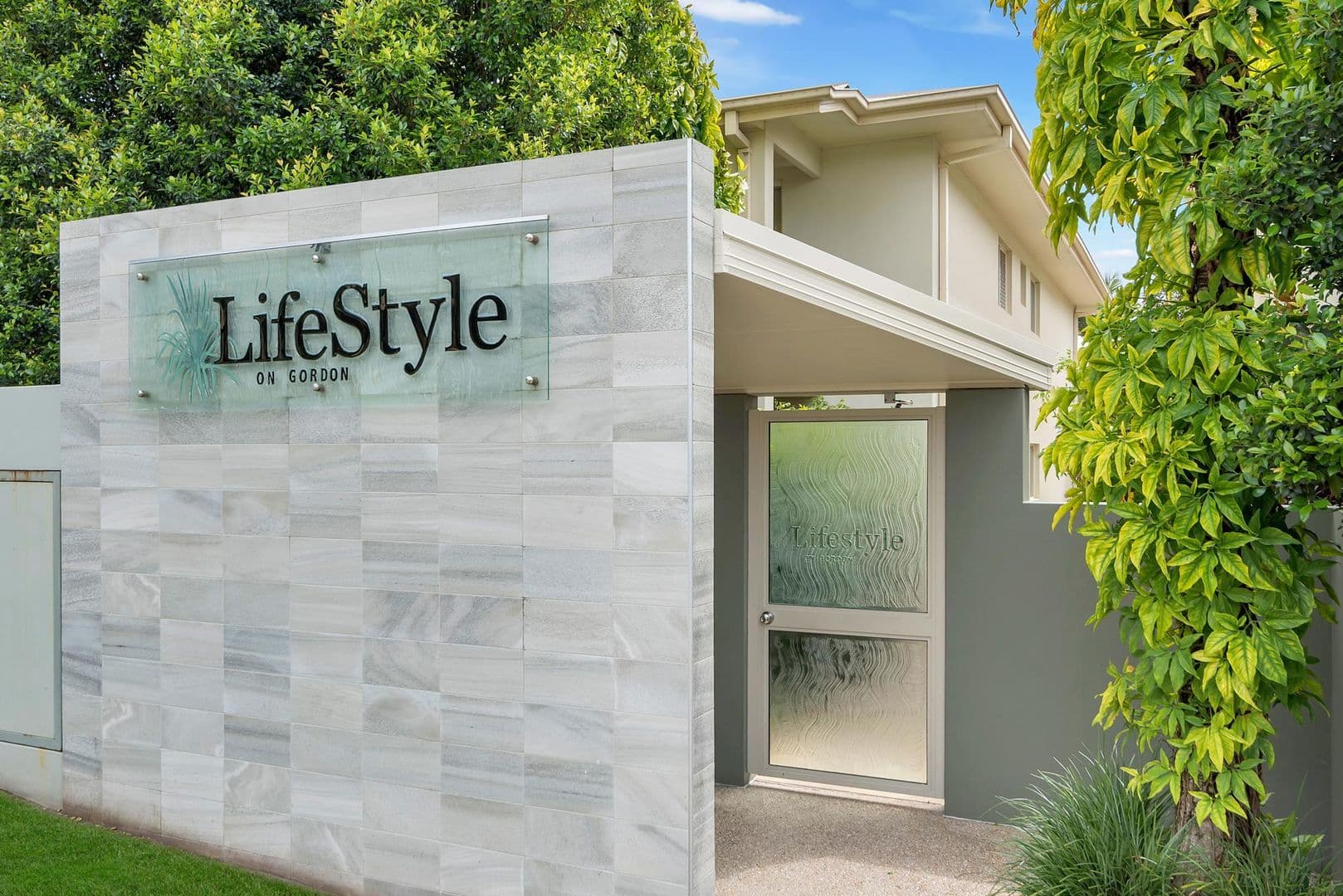 27-29 Gordon Street, Labrador QLD 4215, Labrador - Thumbnail 2