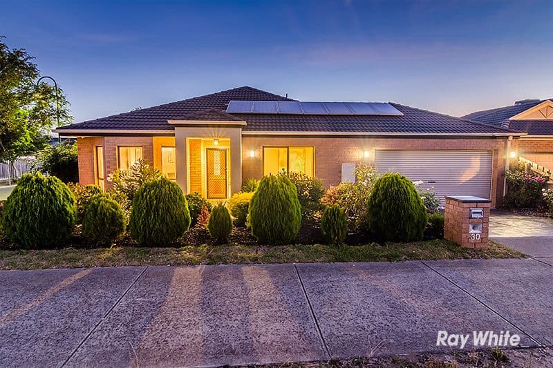 30 Aylmer Road, Lynbrook VIC 3975, Lynbrook - Image 1