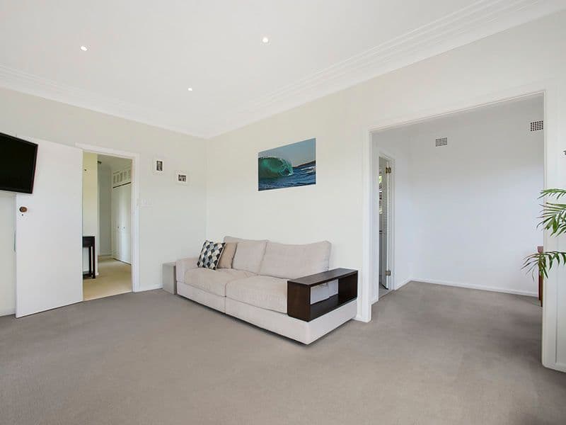 6 Stirling Avenue, Kirrawee NSW 2232, Kirrawee - Thumbnail 6