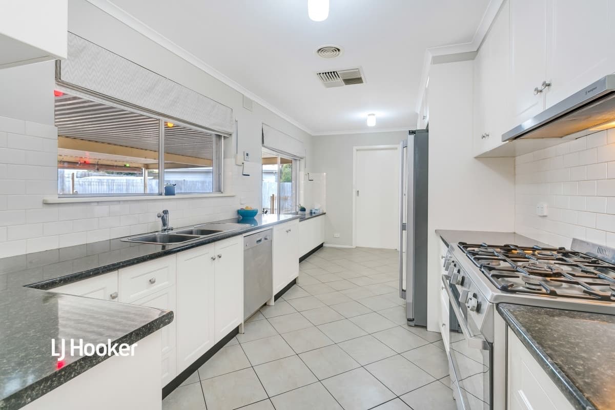 6 Gage Court, Para Vista SA 5093, Para Vista - Thumbnail 5