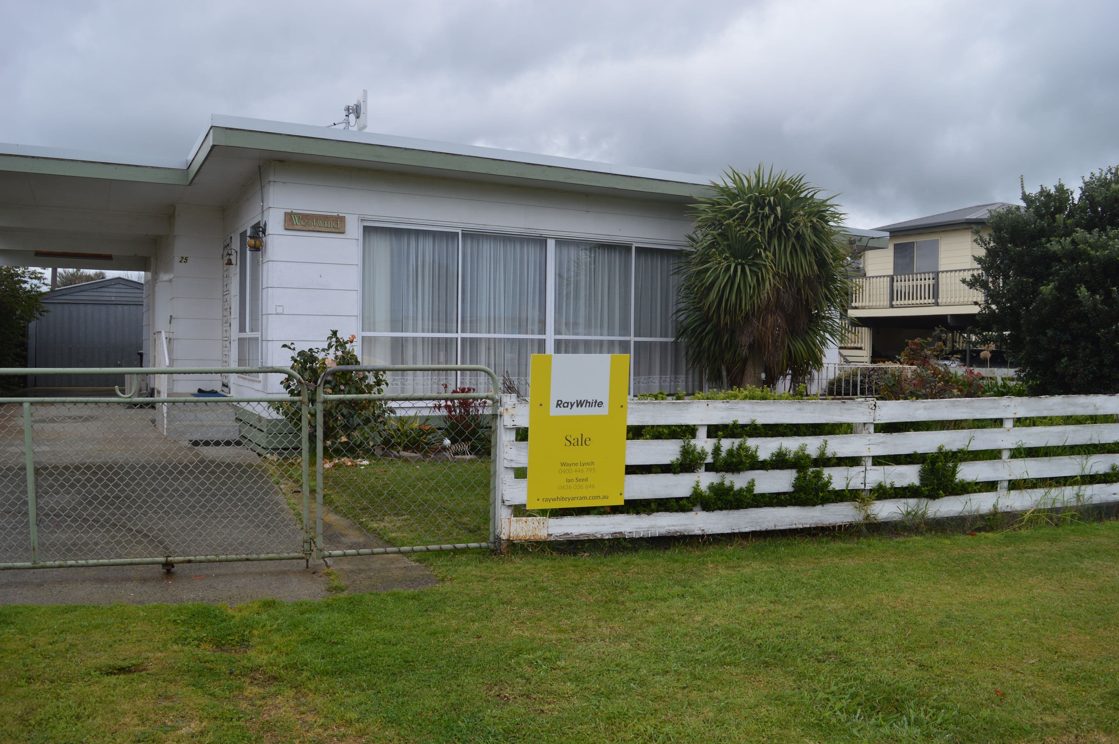 25 Seaward Street, McLoughlins Beach VIC 3874, McLoughlins Beach - Image 1