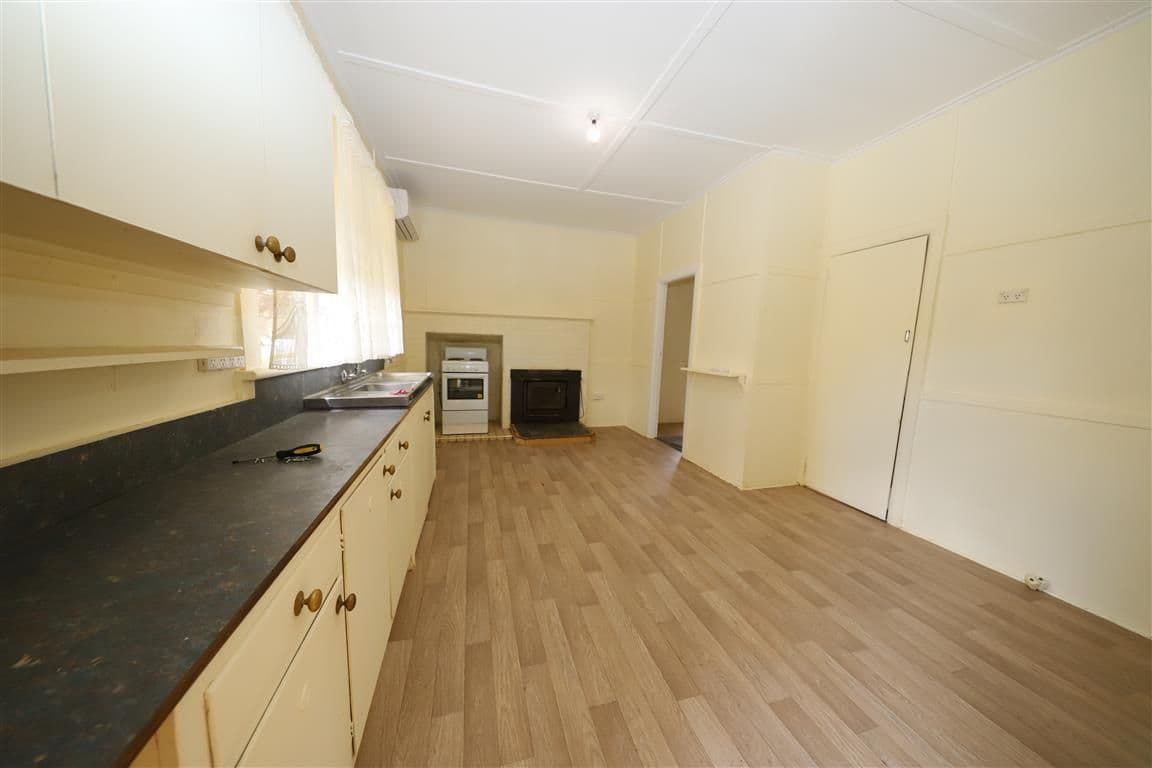 162 Forest Road, Batlow - Thumbnail 3