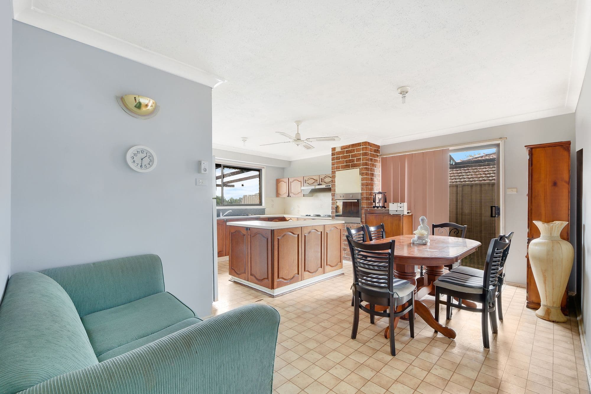 38 Clerkenwell Street, Ambarvale - Thumbnail 3