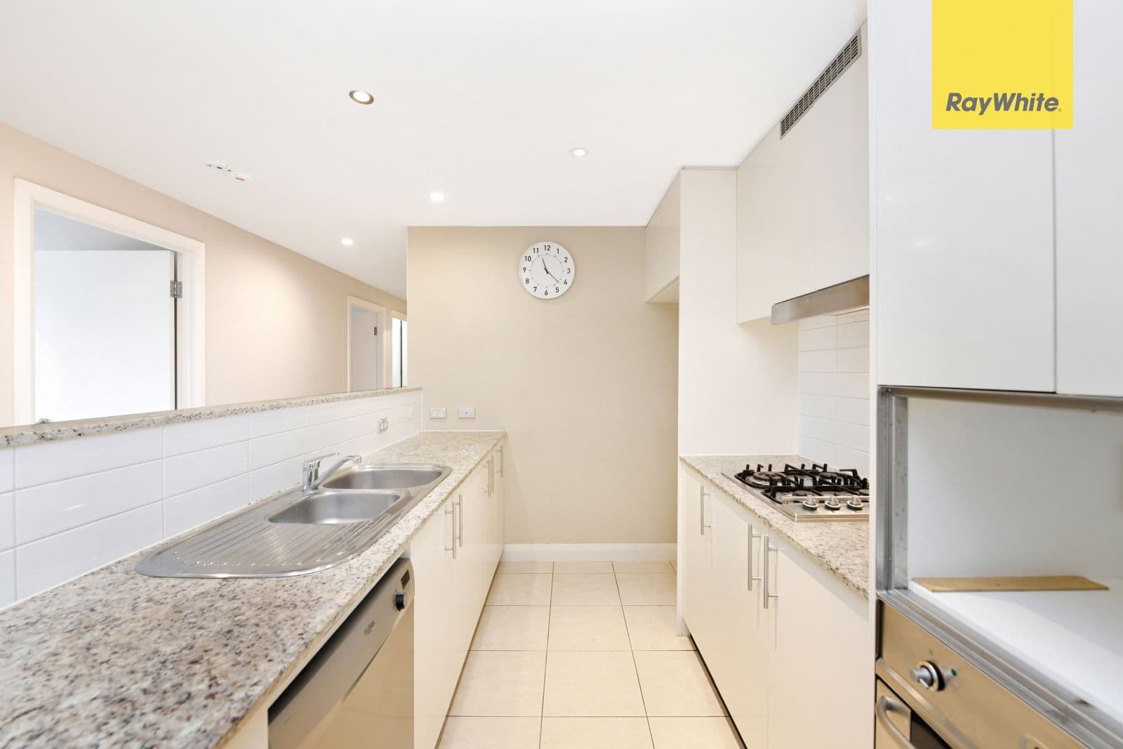 5 Bay Dr., Meadowbank NSW 2114, Meadowbank - Thumbnail 4