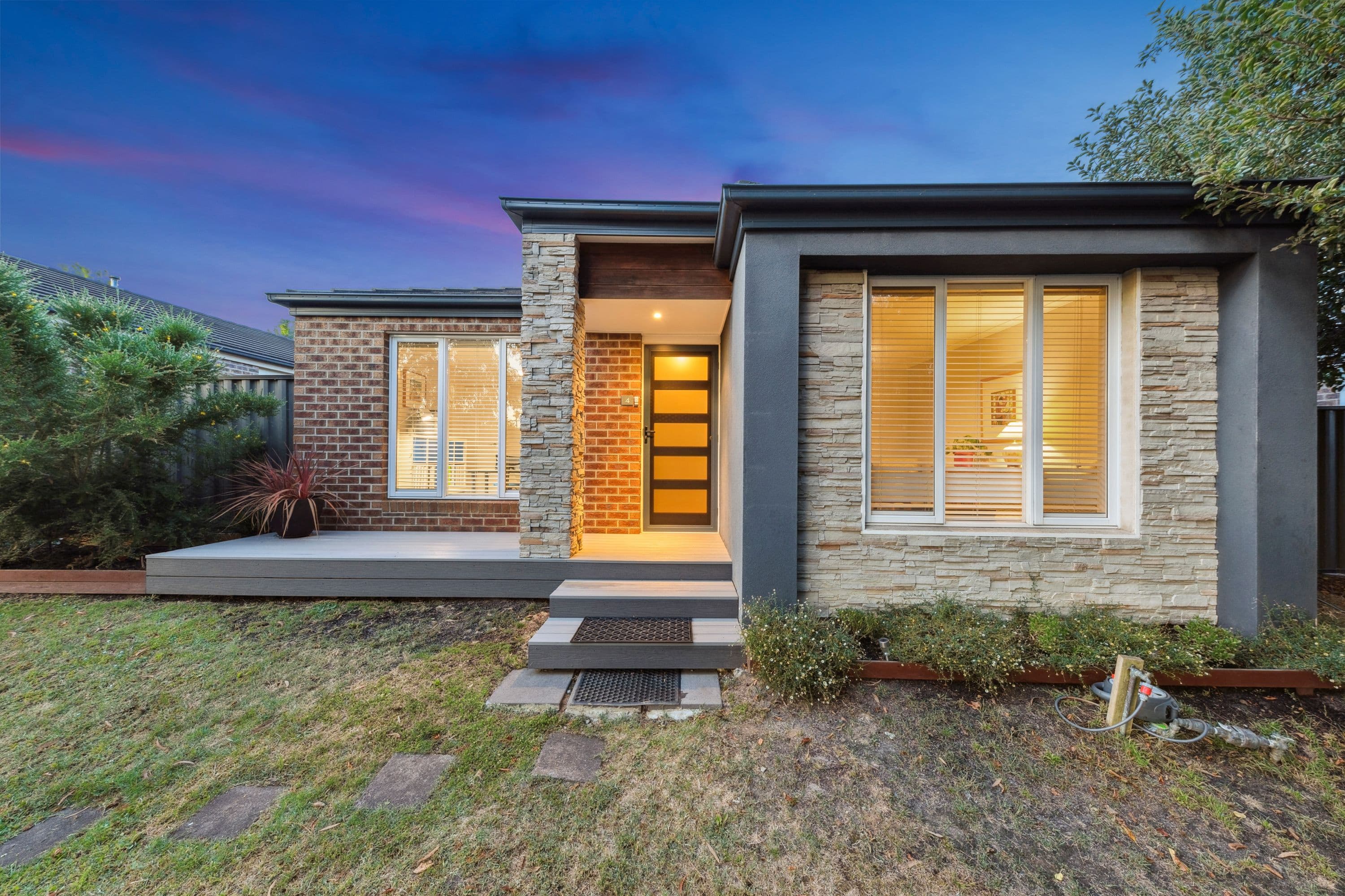 4 Volta Lane, Pakenham VIC 3810, Pakenham - Thumbnail 2