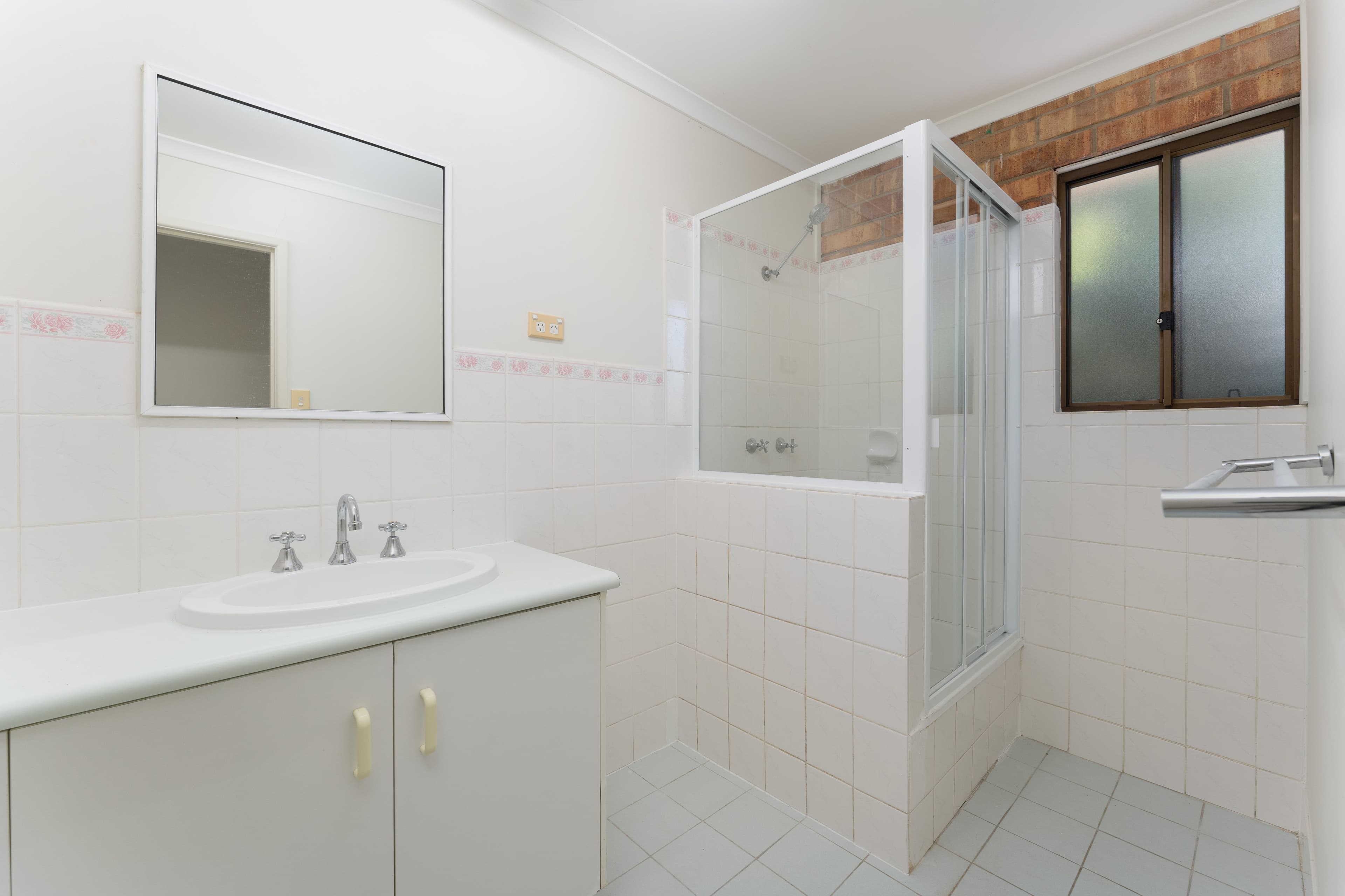 126 Opal Street, Emerald QLD 4720, Emerald - Thumbnail 6