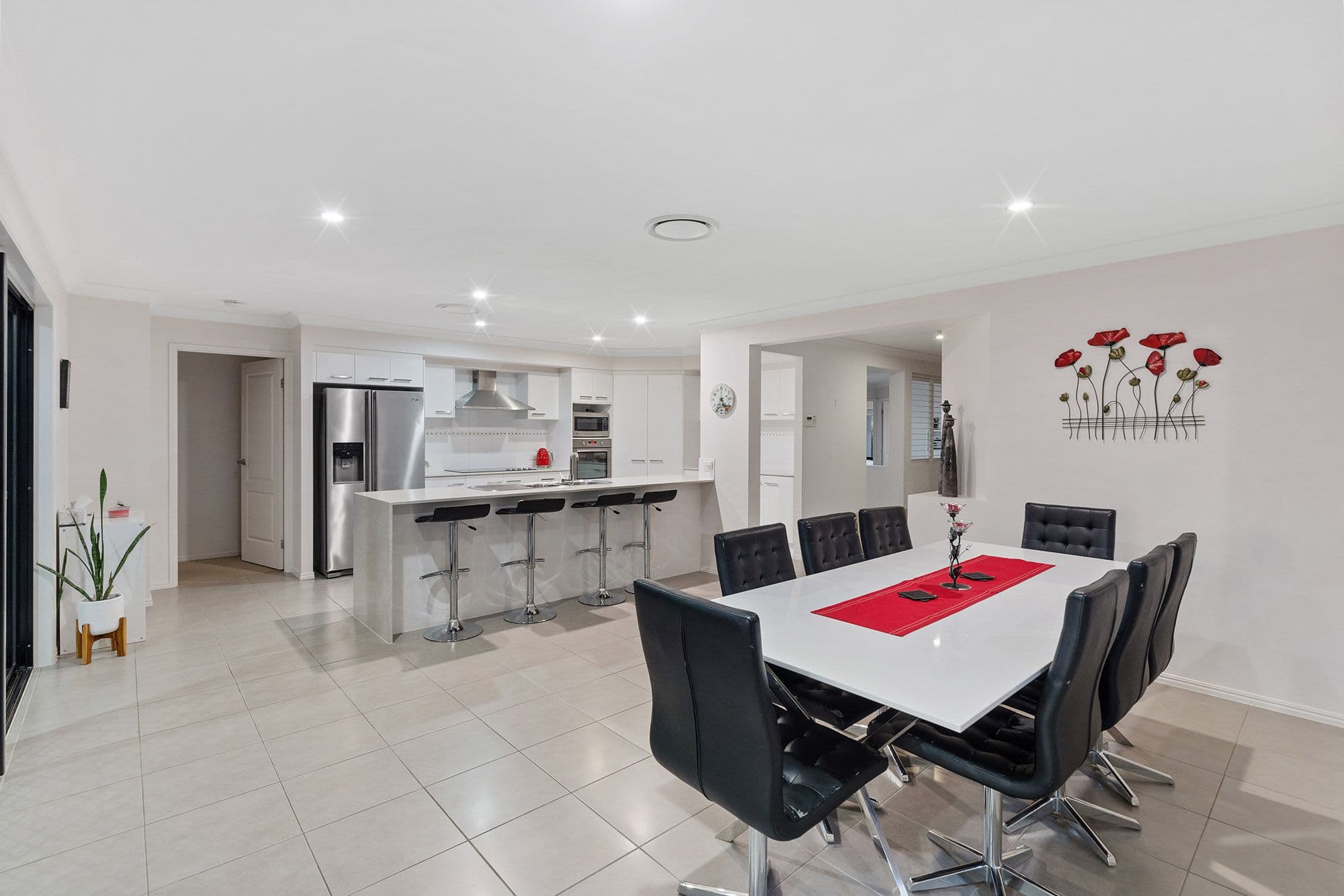 29 River Gum Court, Loganholme QLD 4129, Loganholme - Thumbnail 3