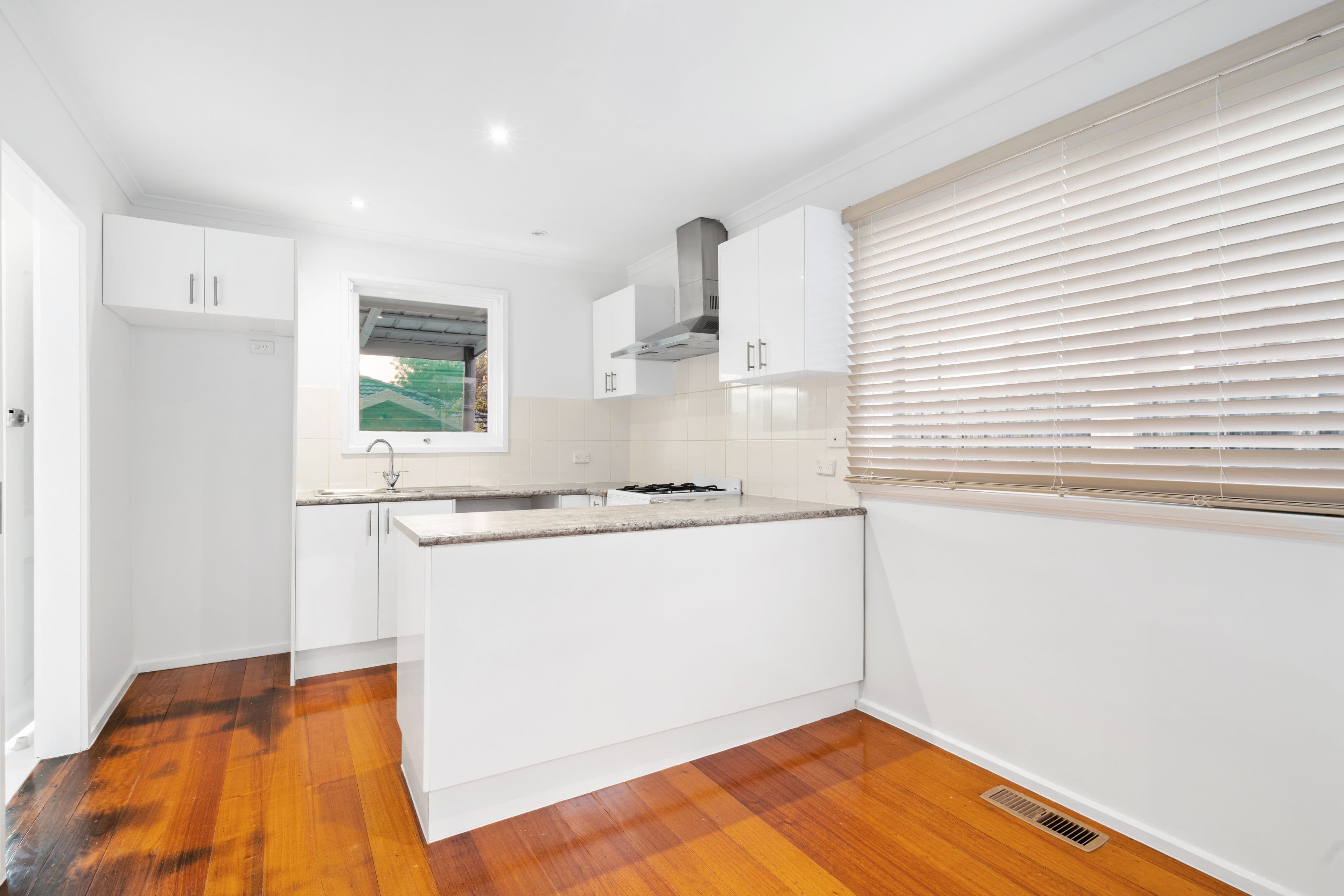 55 Delta Road, Greensborough VIC 3088, Greensborough - Thumbnail 8