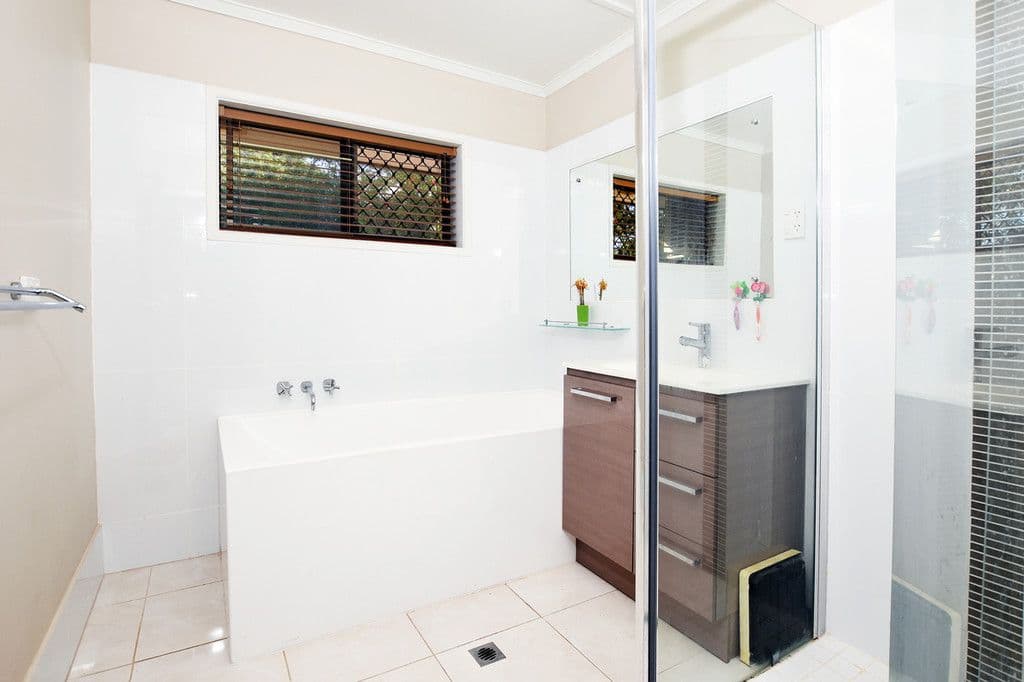 24 Punchard Street, East Innisfail QLD 4860, East Innisfail - Thumbnail 7
