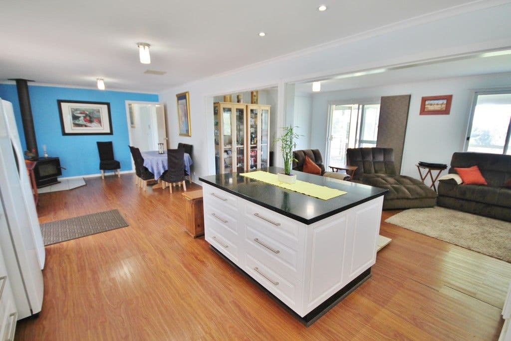60 Adelargo Road, Grenfell NSW 2810, Grenfell - Thumbnail 5