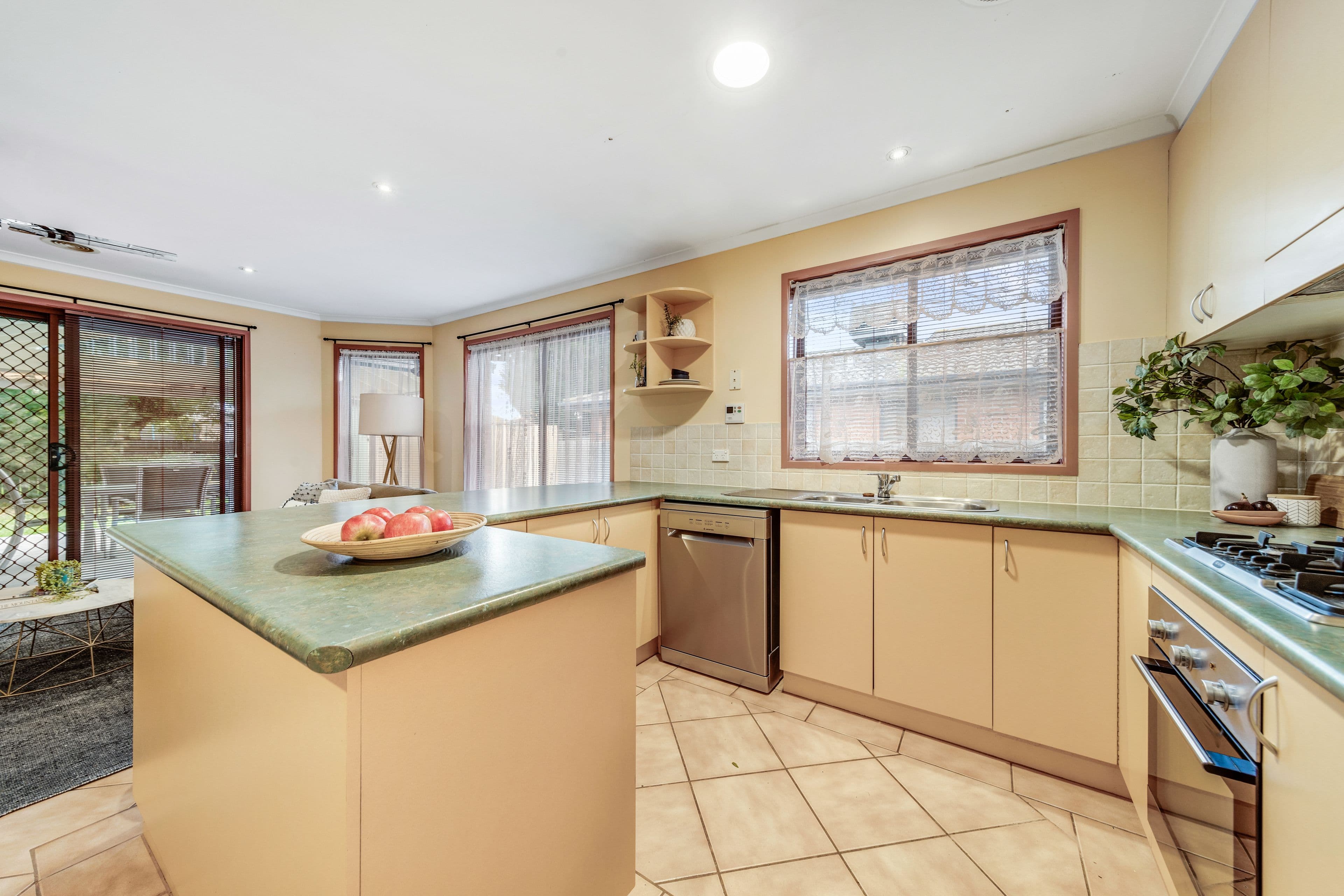 36 Polwarth Circuit, Dunlop ACT 2615, Dunlop - Thumbnail 3
