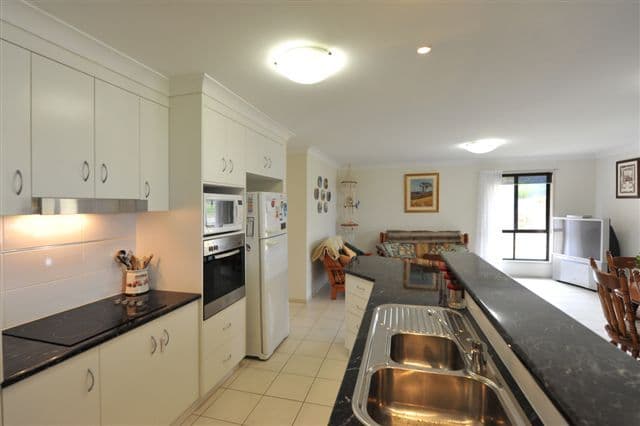 28 Catherine Crescent, KINGSTHORPE QLD 4400, Kingsthorpe - Thumbnail 5