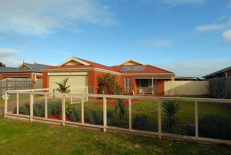 15 Petrel Close, BLIND BIGHT VIC 3980, Blind Bight - Image 1