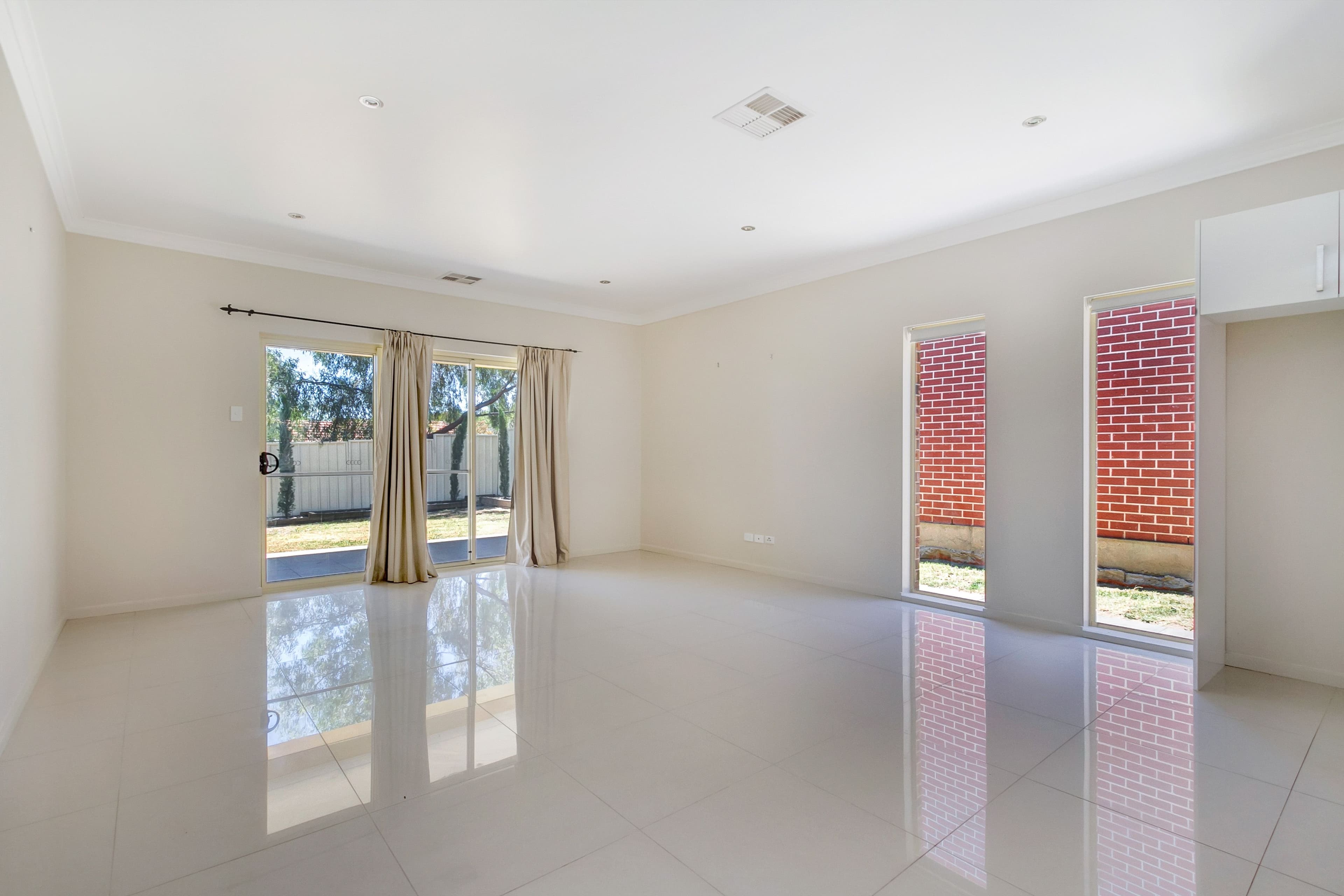 10A Silver Street, Enfield SA 5085, Enfield - Thumbnail 7