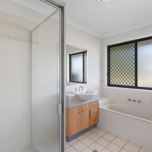 8a Oleander Street, Daisy Hill QLD 4127, Daisy Hill - Thumbnail 6