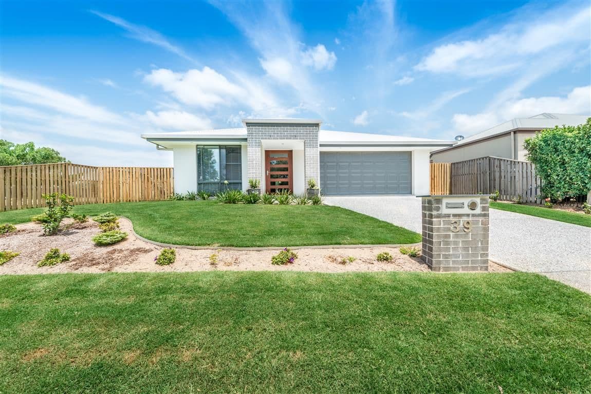 39 Homestead Circuit, UPPER COOMERA QLD 4209, Upper Coomera - Thumbnail 2