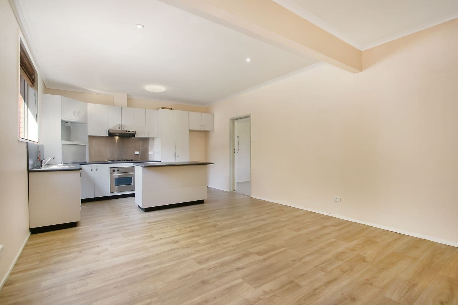 936 Chenery Street, Albury NSW 2640, Albury - Thumbnail 3