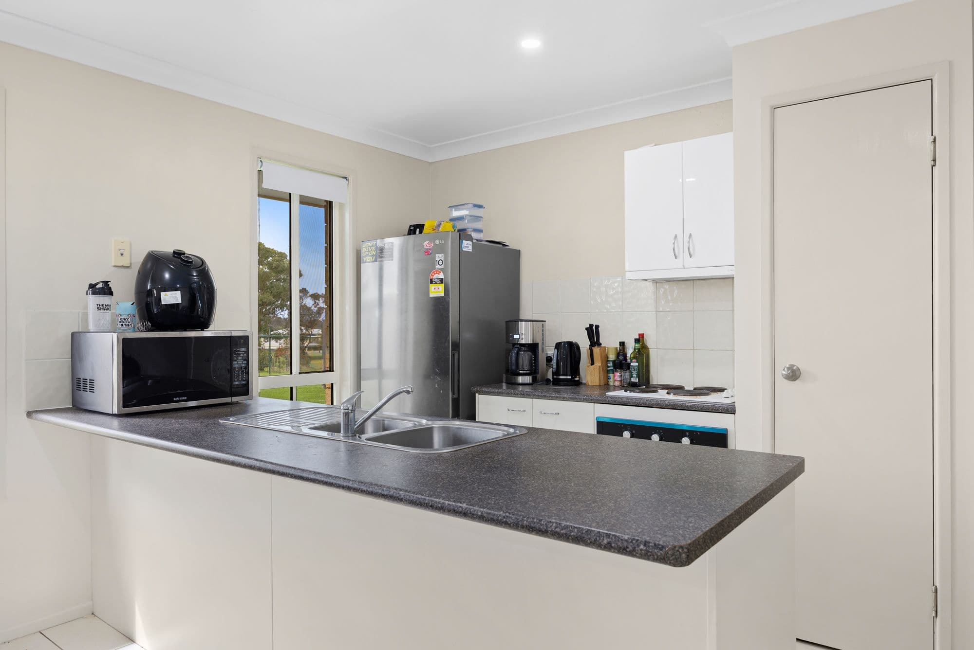 37 Moncrieffe Street, Warwick QLD 4370, Warwick - Thumbnail 5