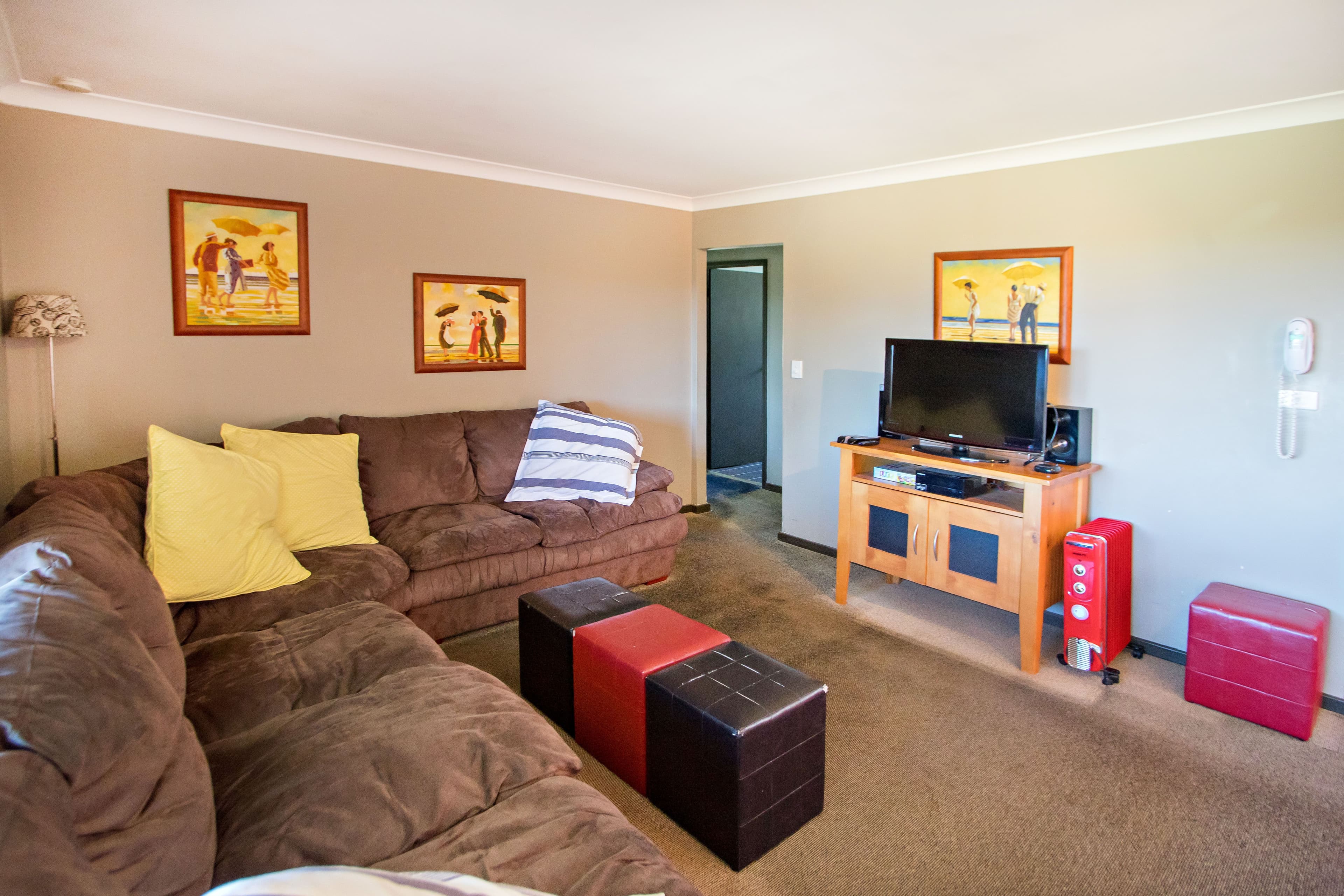 14 Lucas Avenue, Green Point - Thumbnail 2