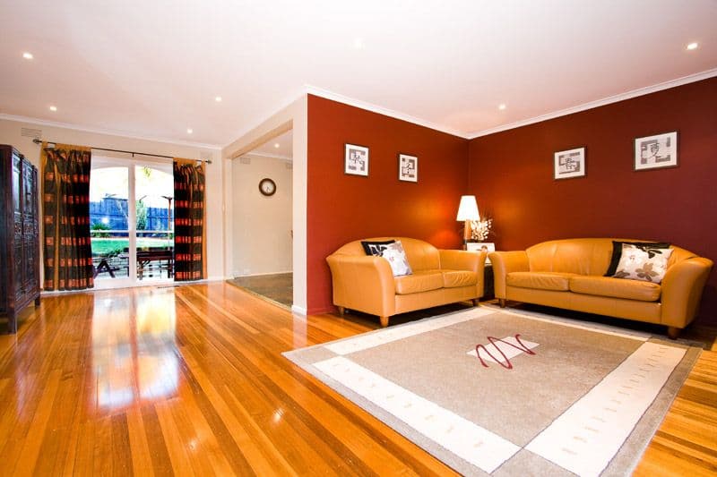 24 Saxonwood Drive, DONCASTER EAST VIC 3109, Doncaster East - Thumbnail 2