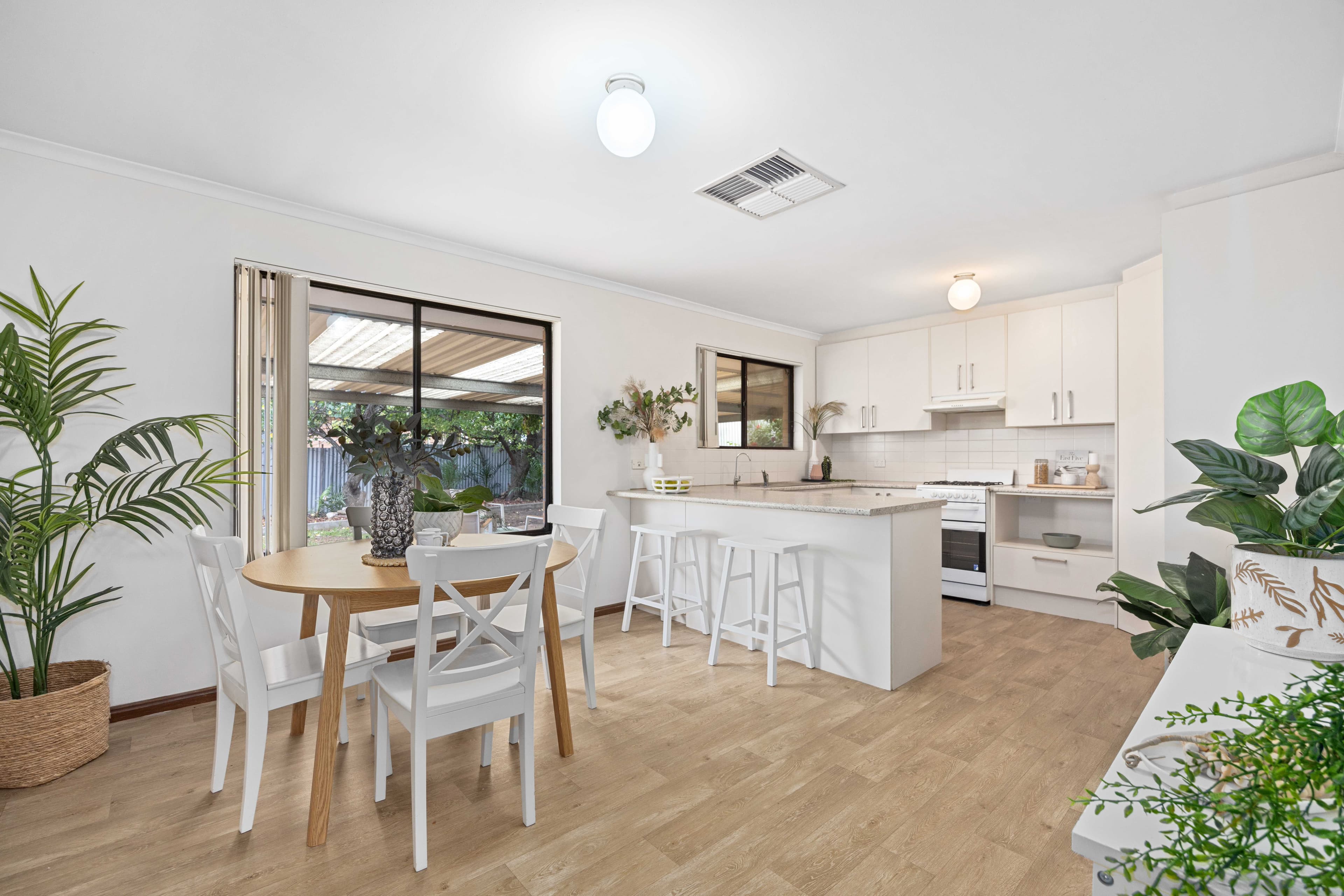 64 Emmerson Drive, Morphett Vale SA 5162, Morphett Vale - Thumbnail 4