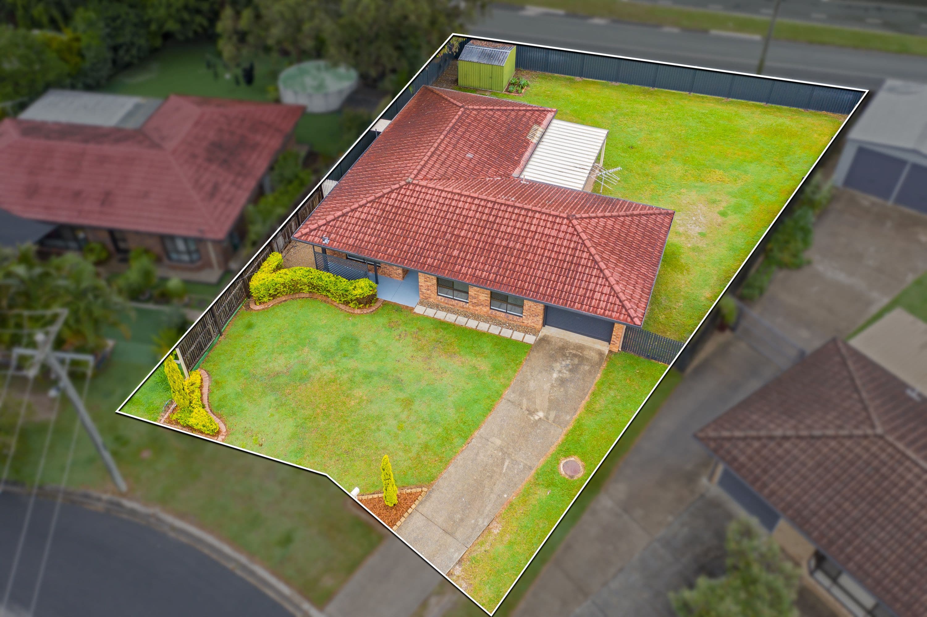 33 Pinewood Street, Capalaba QLD 4157, Capalaba - Thumbnail 2