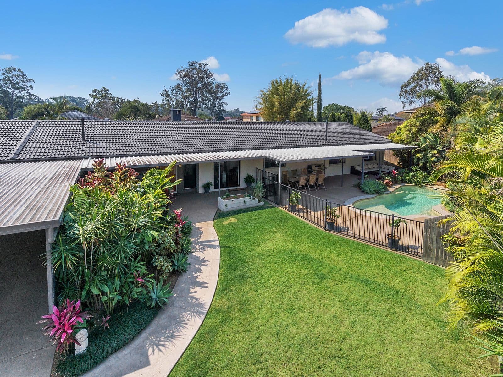 2 Coolabah Crescent, Bridgeman Downs QLD 4035, Bridgeman Downs - Thumbnail 3