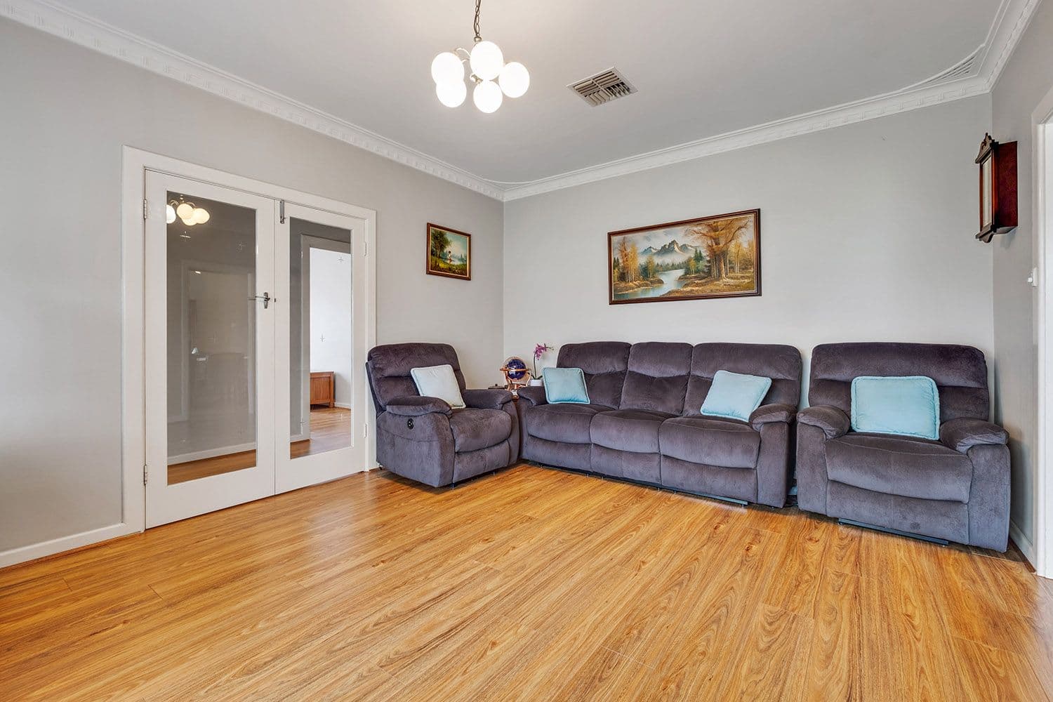 37 Warren Avenue, Glenelg North SA 5045, Glenelg North - Thumbnail 4