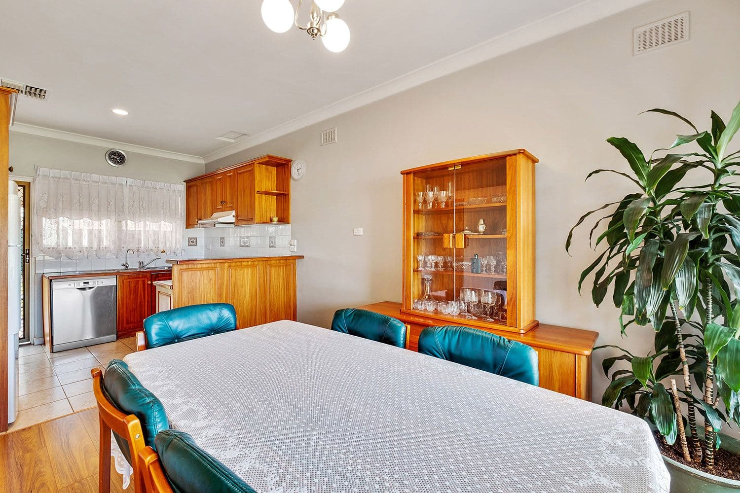 37 Warren Avenue, Glenelg North SA 5045, Glenelg North - Thumbnail 8