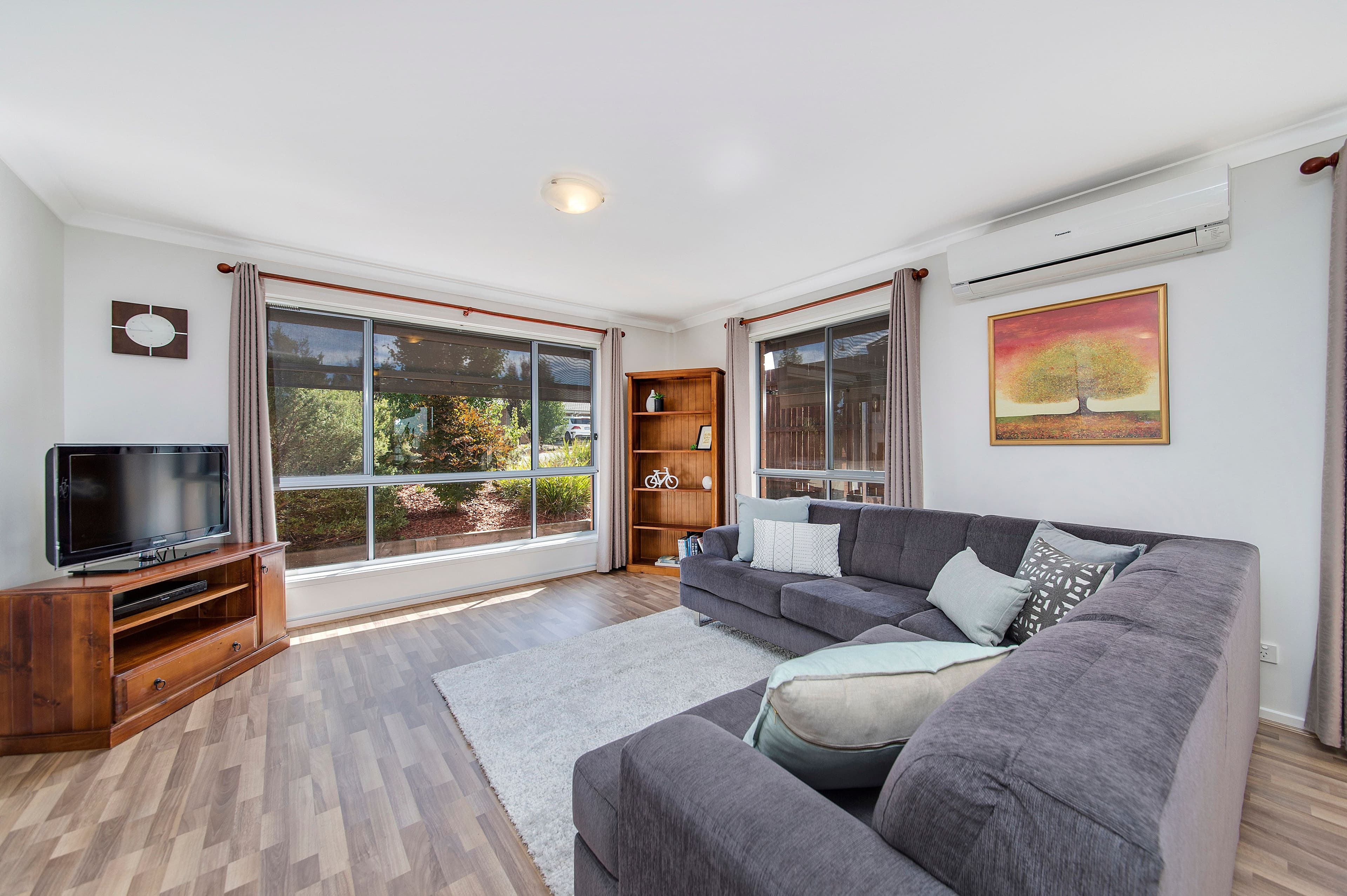 25 Refshauge Crescent, Macgregor ACT 2615, Macgregor - Thumbnail 2