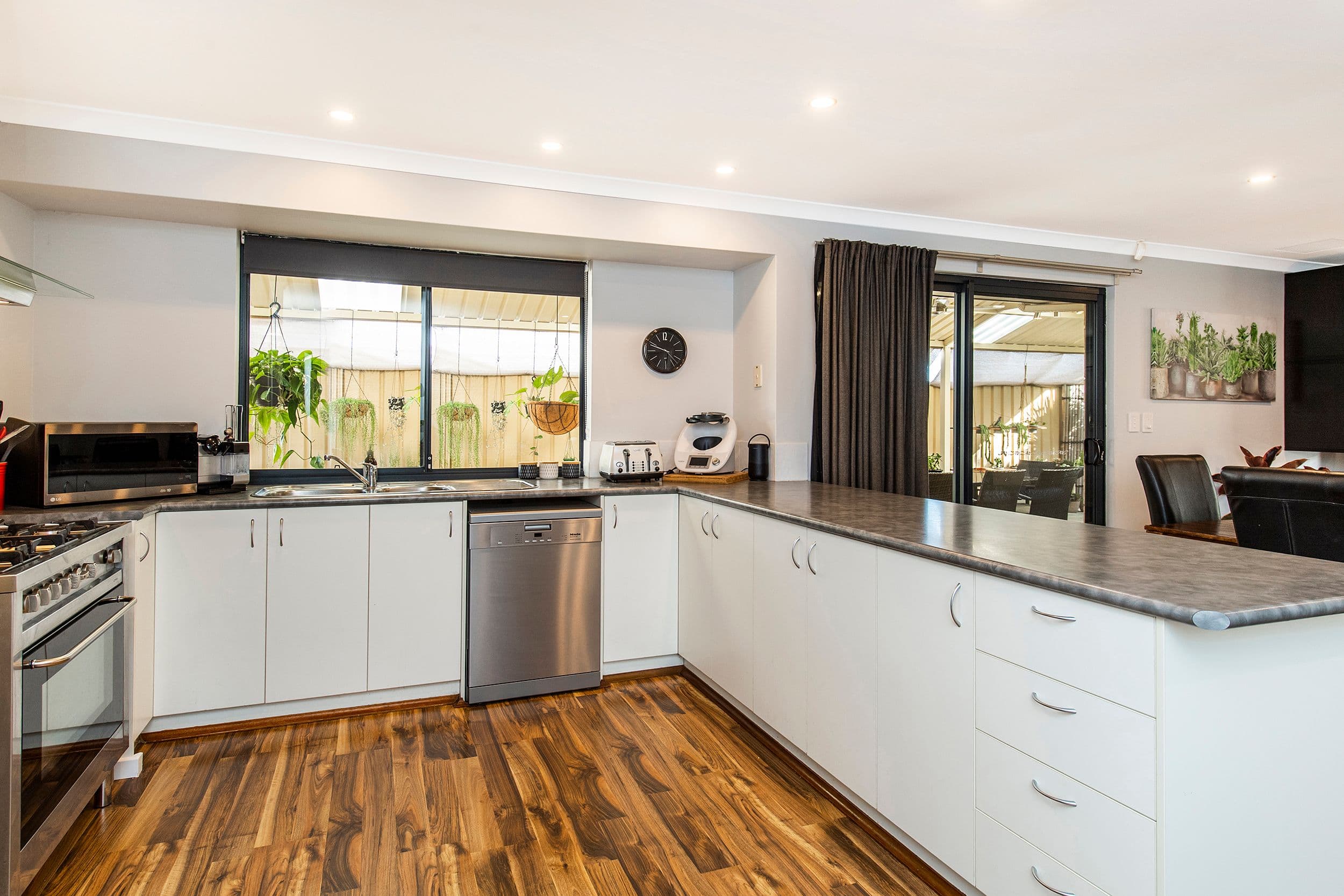 5 Featherstone Road, Orelia WA 6167, Orelia - Thumbnail 8