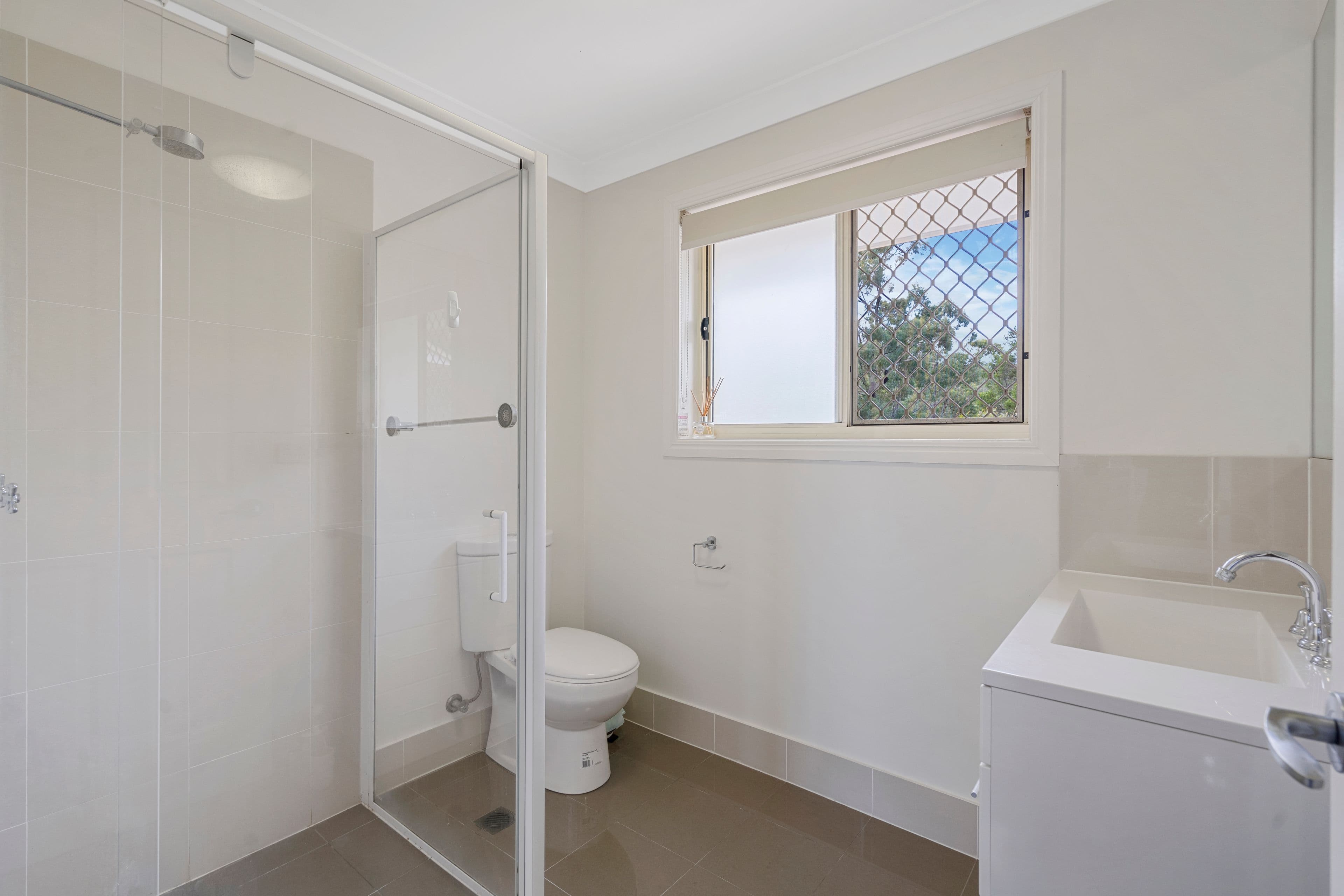 400 Chatswood Road, Shailer Park QLD 4128, Shailer Park - Thumbnail 8