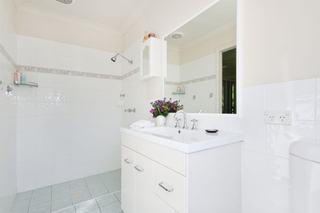 12 Springsure Drive, MUDGEERABA QLD 4213, Mudgeeraba - Thumbnail 7