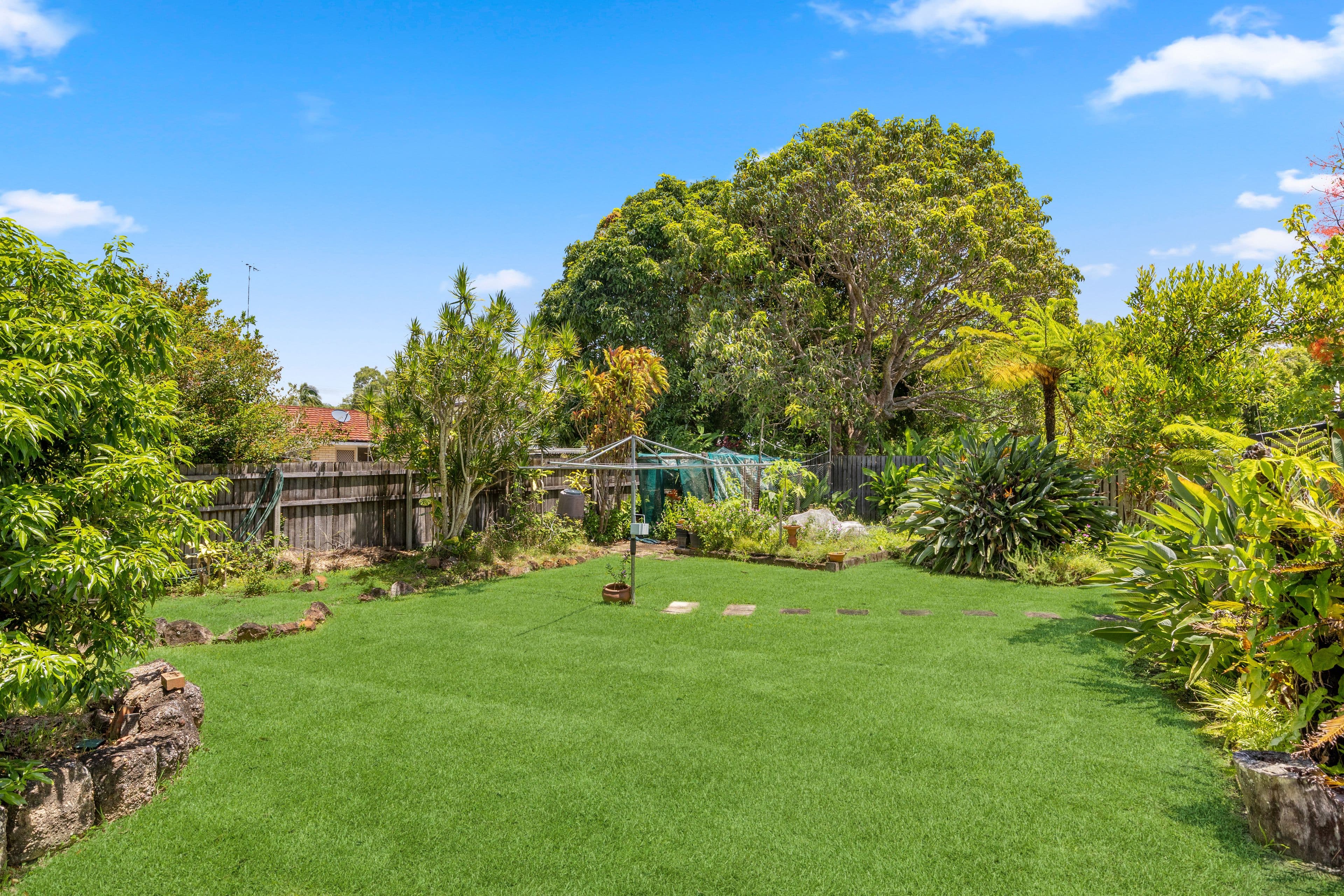 8 Irene Street, Tewantin QLD 4565, Tewantin - Thumbnail 2