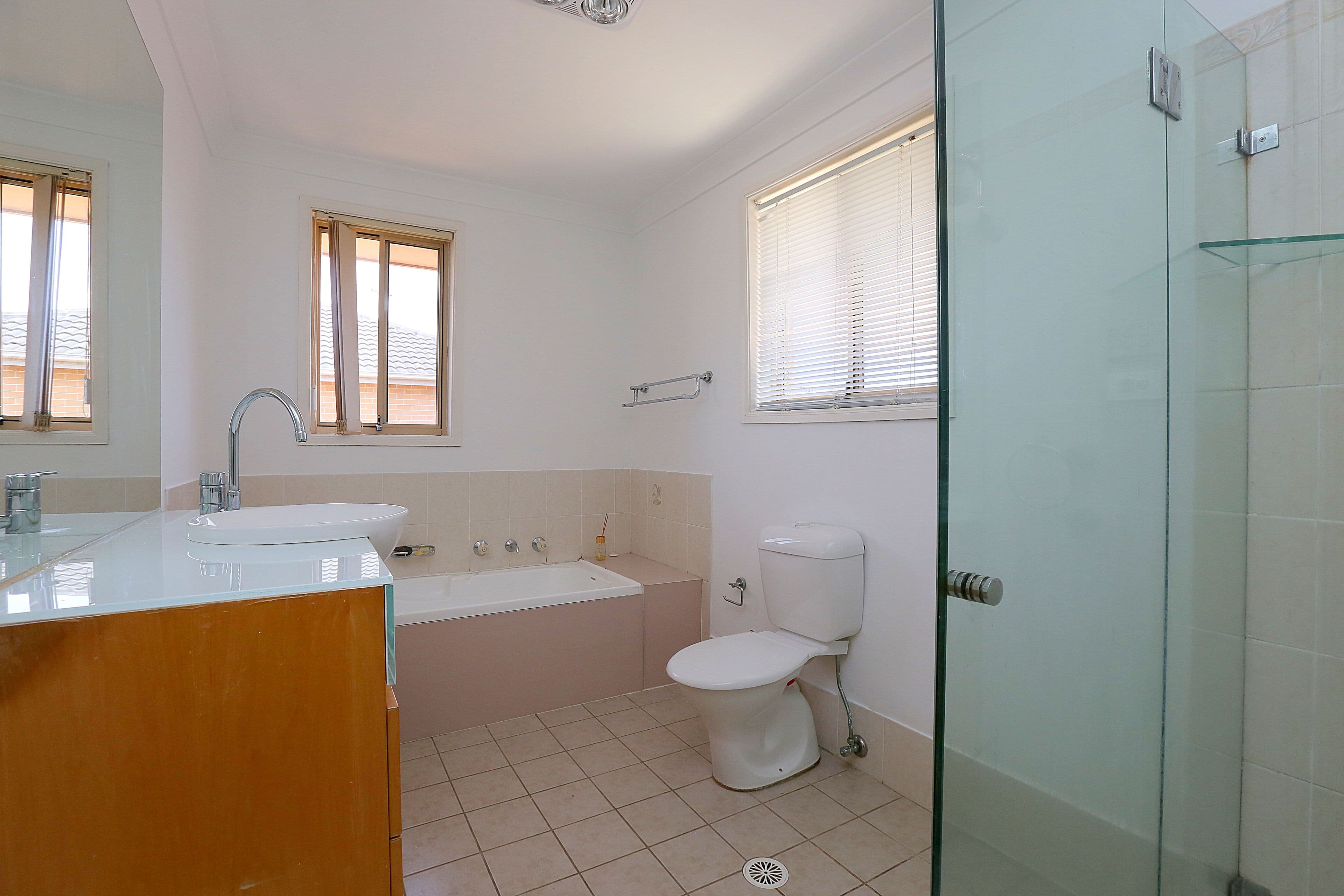 21 Pringle Avenue, Bankstown NSW 2200, Bankstown - Thumbnail 7